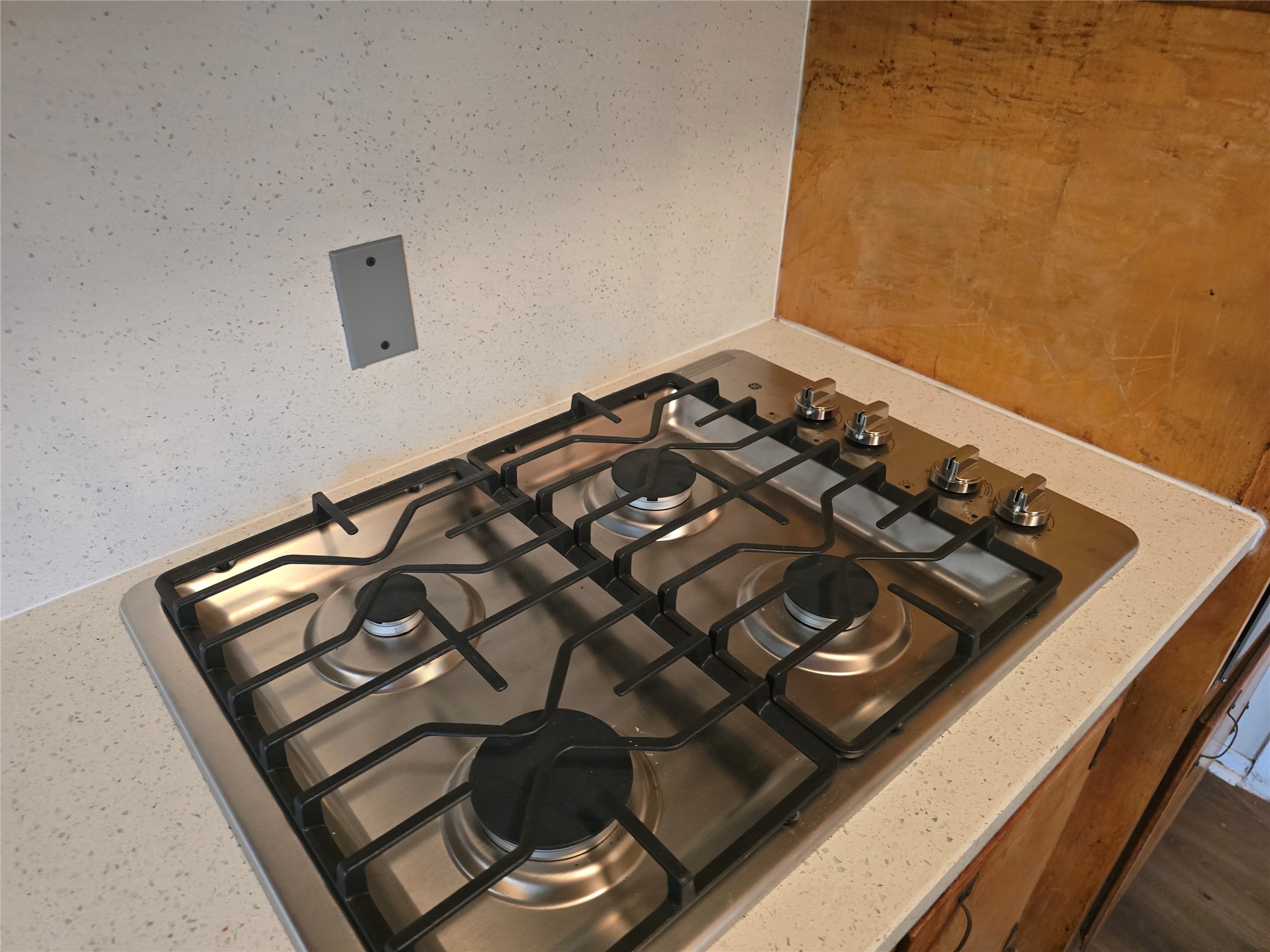 6415 Heath Street Property Photo 5