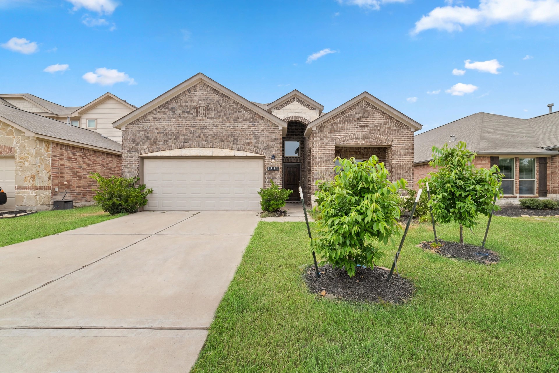 7531 Cypress Pin Oak Drive Property Photo 2