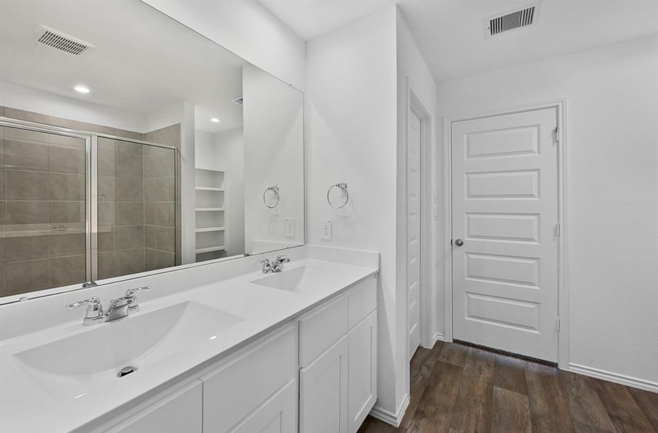 4234 Wilsford Oak Way Way Property Photo 11
