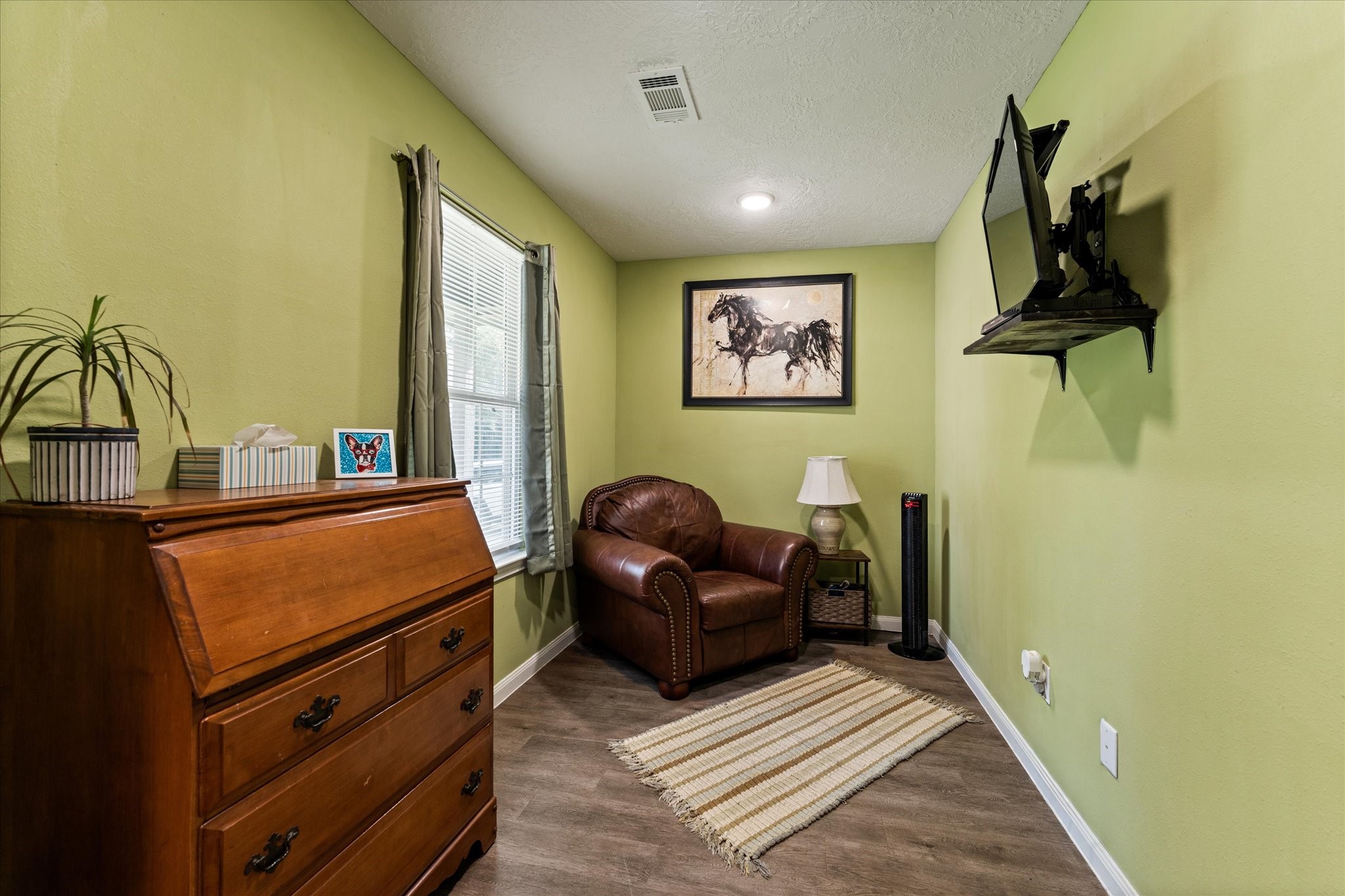 3998 Frontier Road Property Photo 4