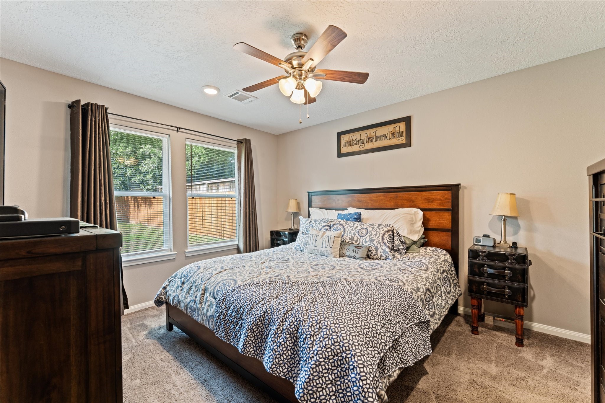 3998 Frontier Road Property Photo 6