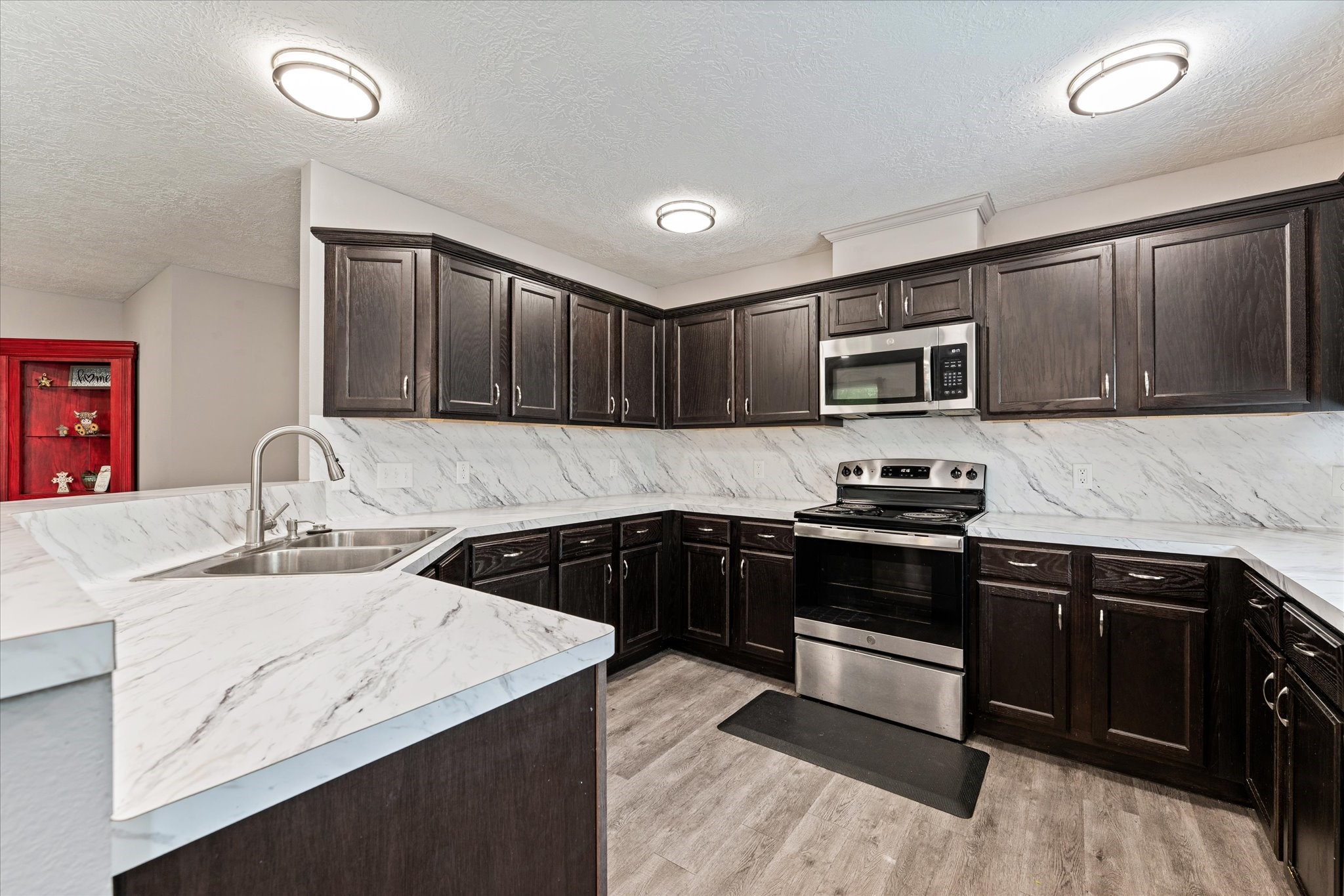 3998 Frontier Road Property Photo 16