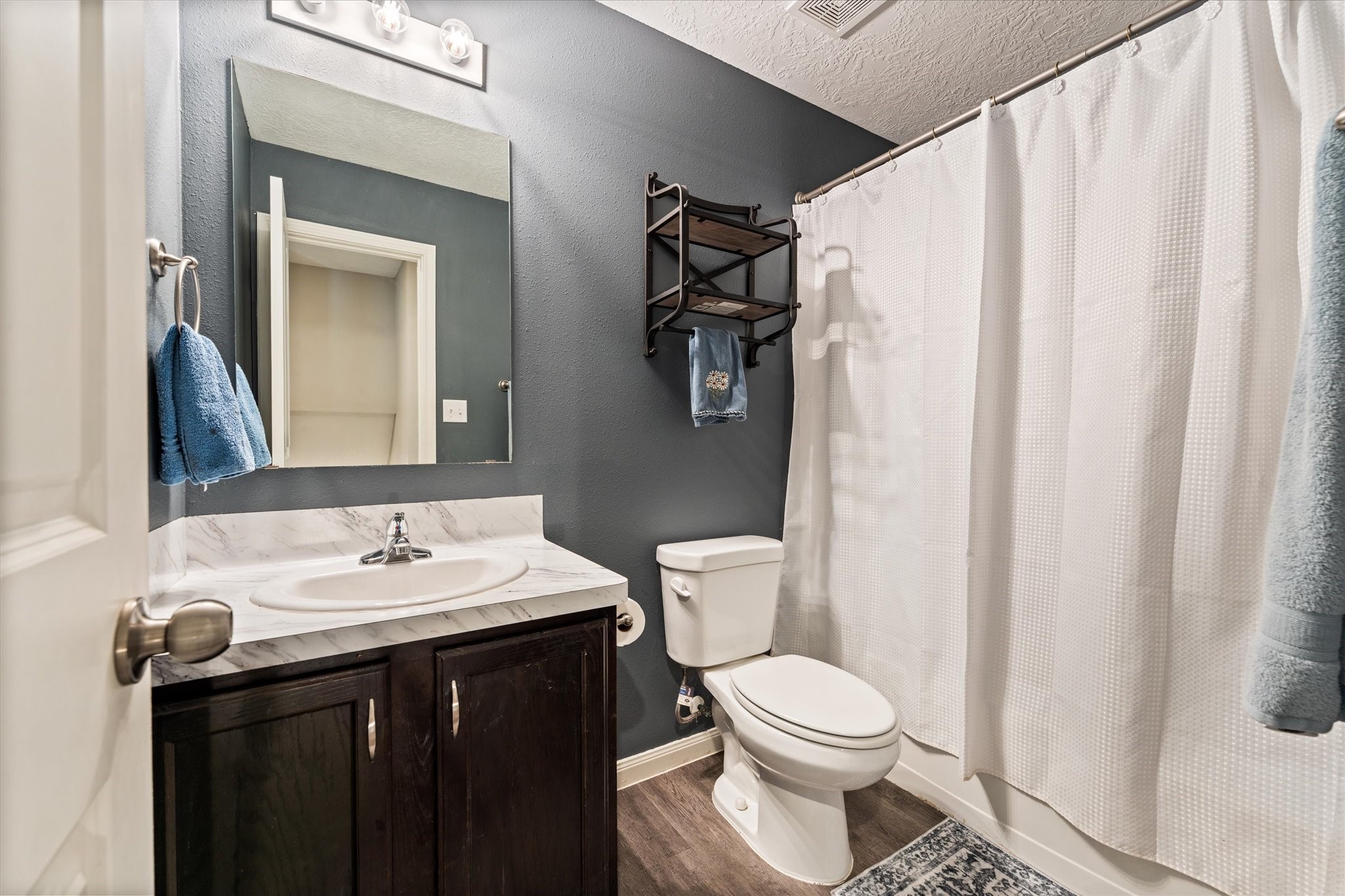 3998 Frontier Road Property Photo 21