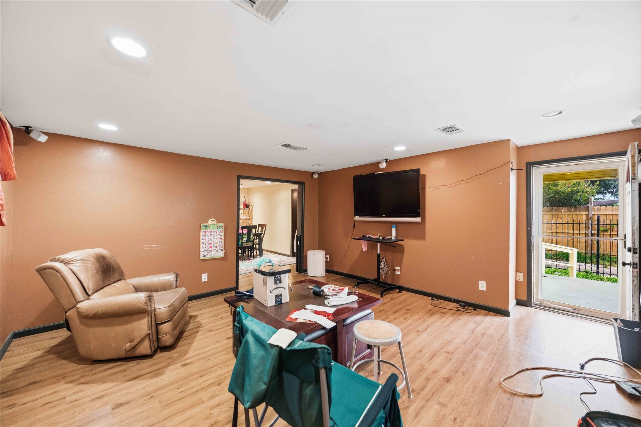 5427 Sonora Street Property Photo 3