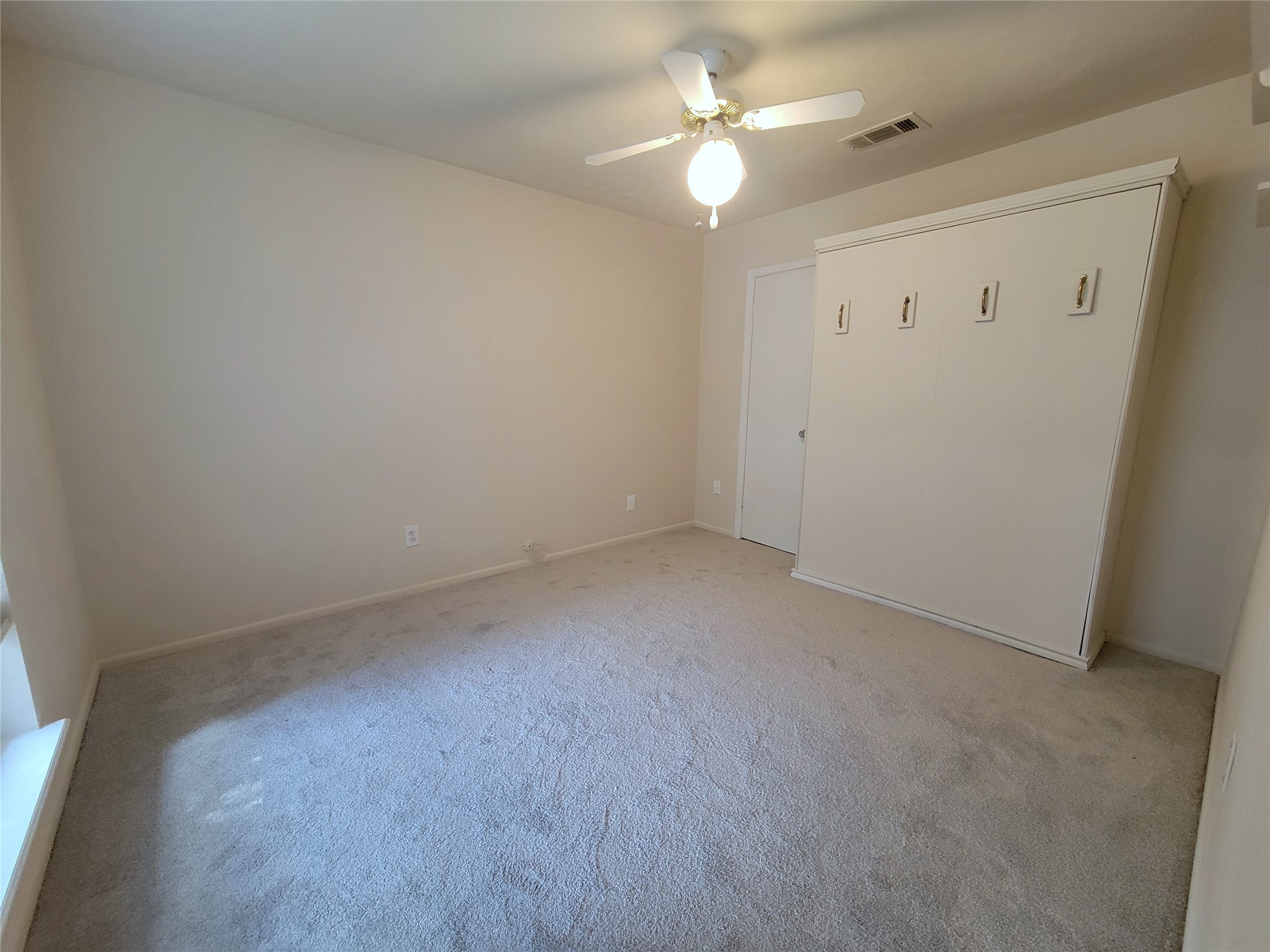 716 Player Court Property Photo 12