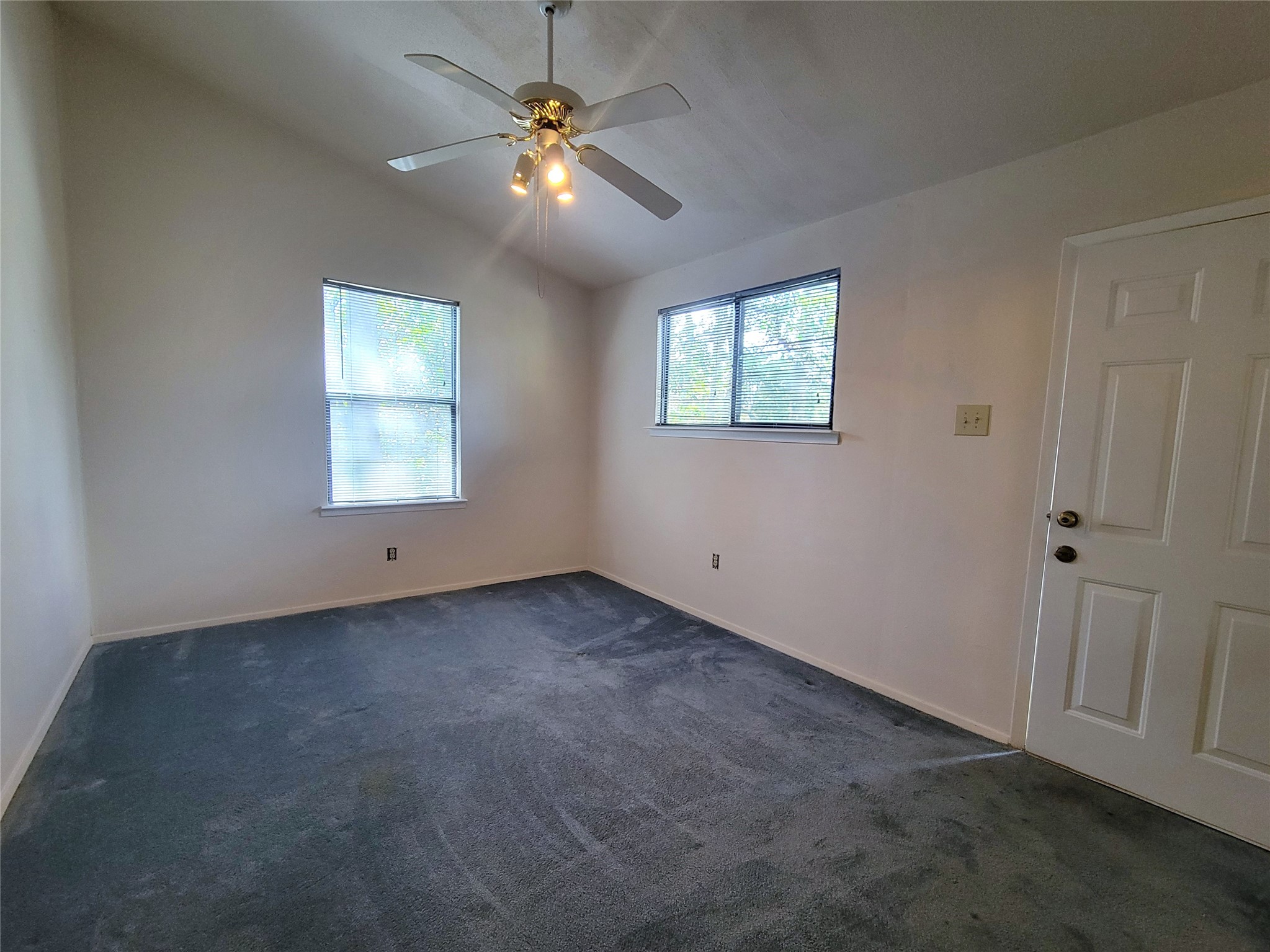 716 Player Court Property Photo 14