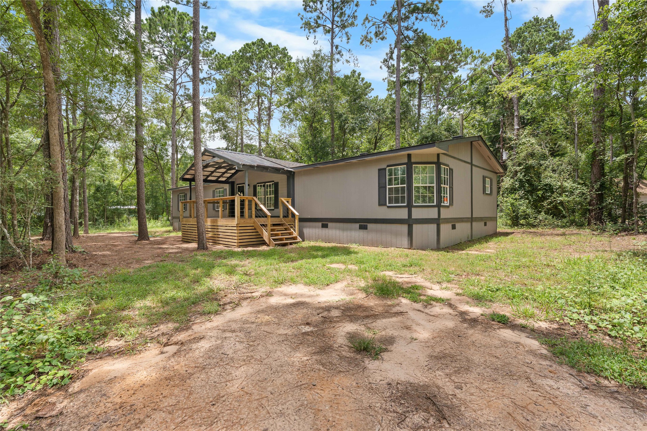 12228 Thornwood Drive Property Photo 1