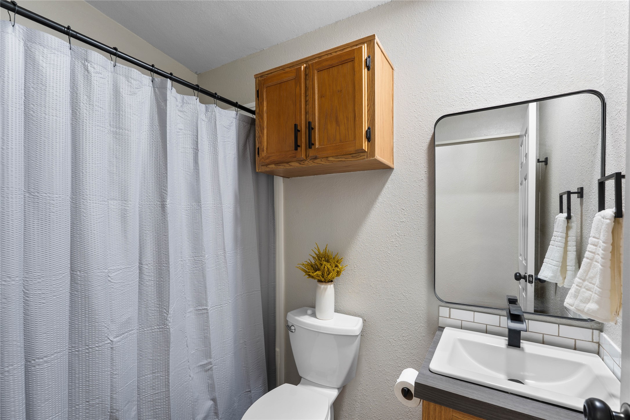 12228 Thornwood Drive Property Photo 28