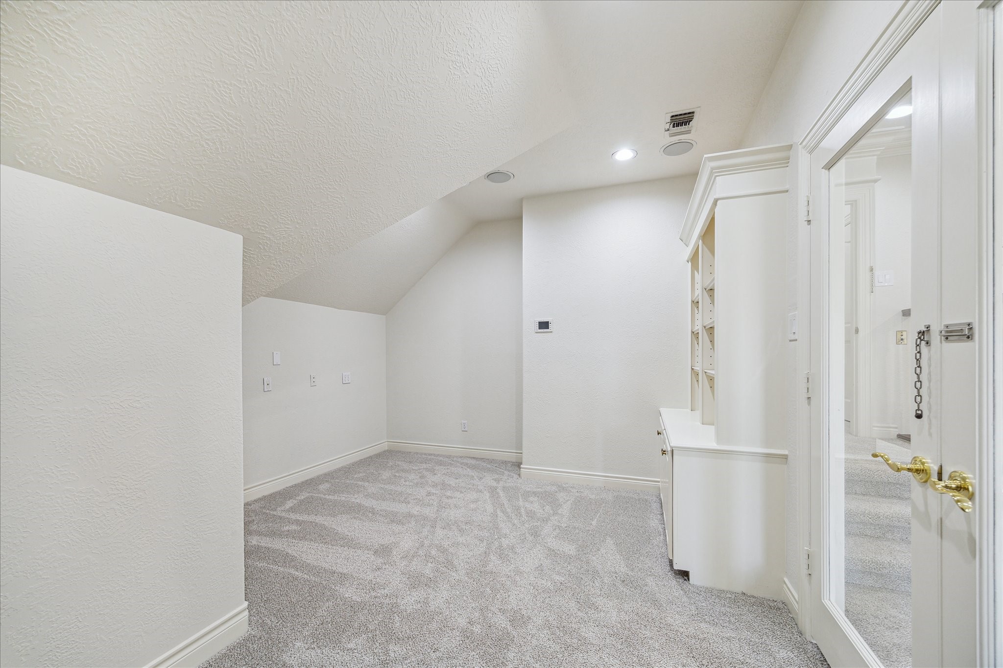 38 Scotsmoor Court Property Photo 36