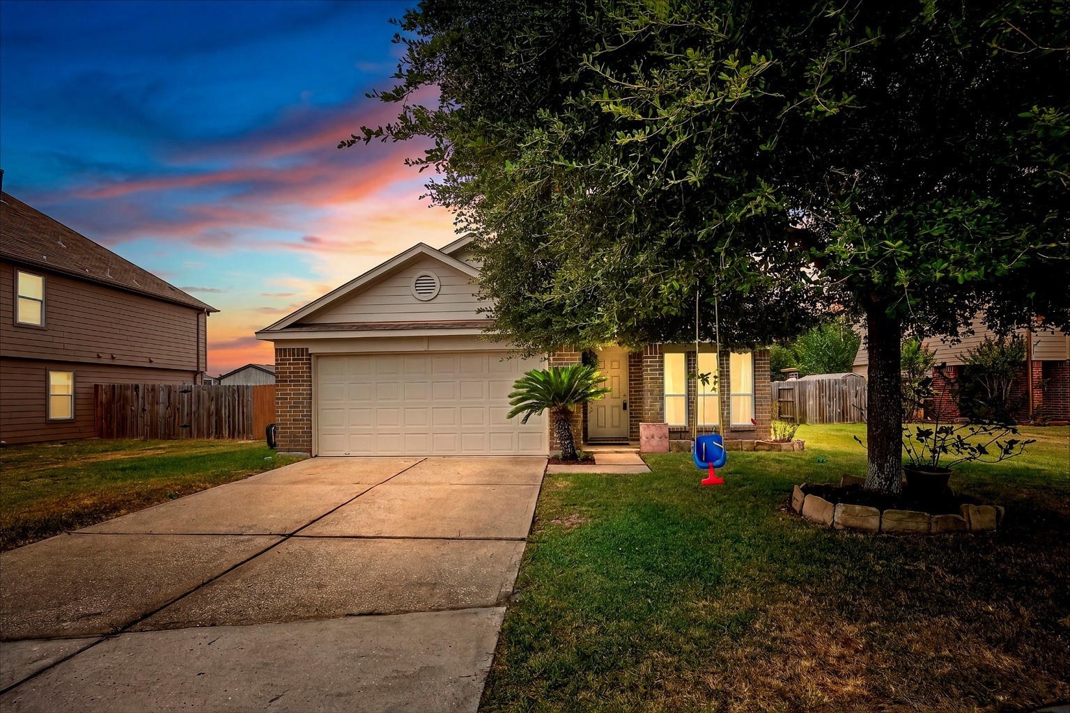 5623 Cinnamon Lake Drive Property Photo 18
