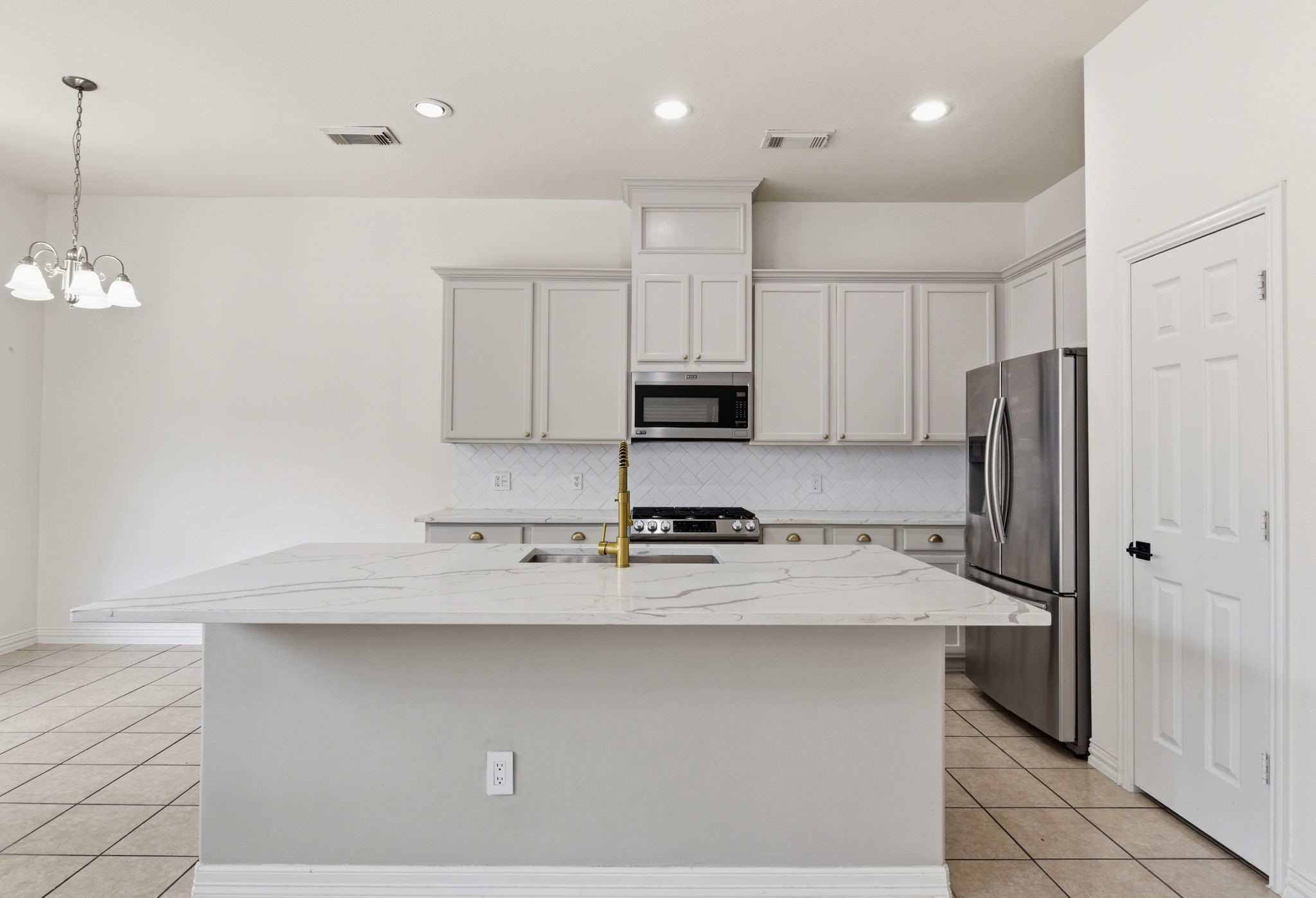 16023 Powder Springs Lane Property Photo 23