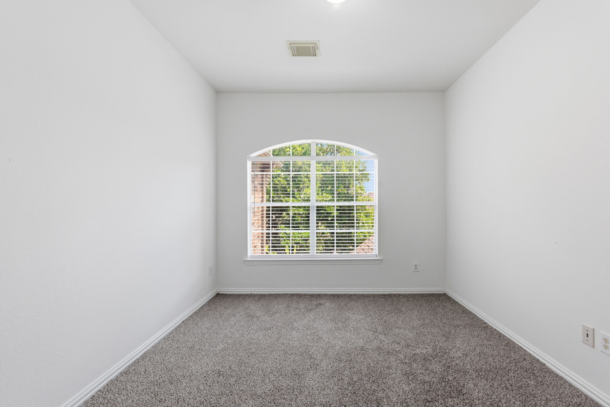 16023 Powder Springs Lane Property Photo 39