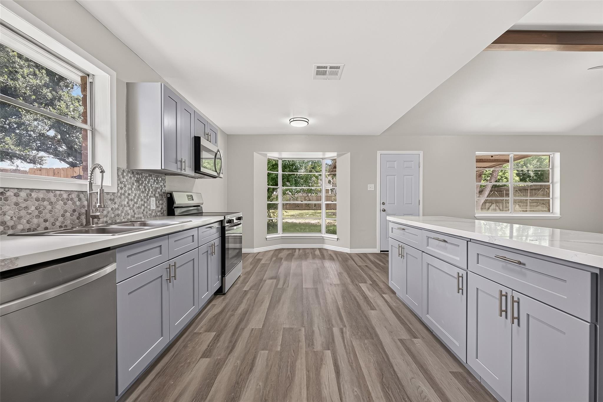 2013 Long Dr, Richmond Tx 77469 Property Photo 22