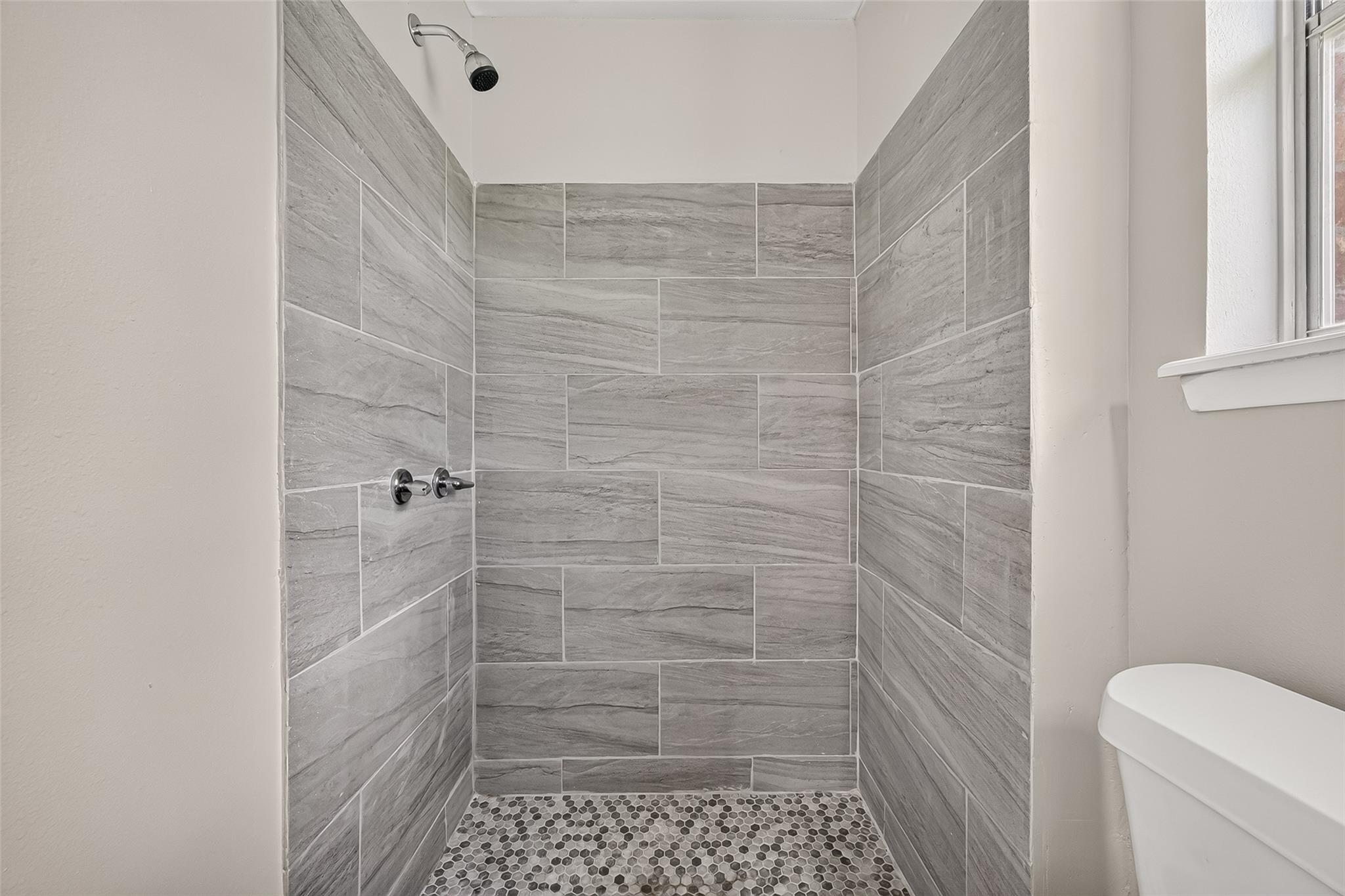 2013 Long Dr, Richmond Tx 77469 Property Photo 36