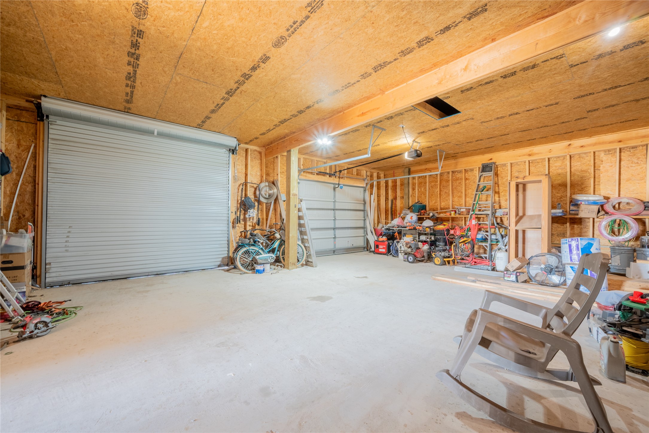1015 Fm 960 Road Property Photo 23