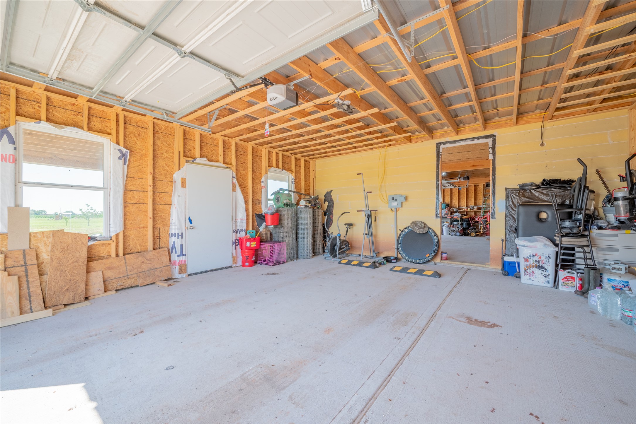 1015 Fm 960 Road Property Photo 27
