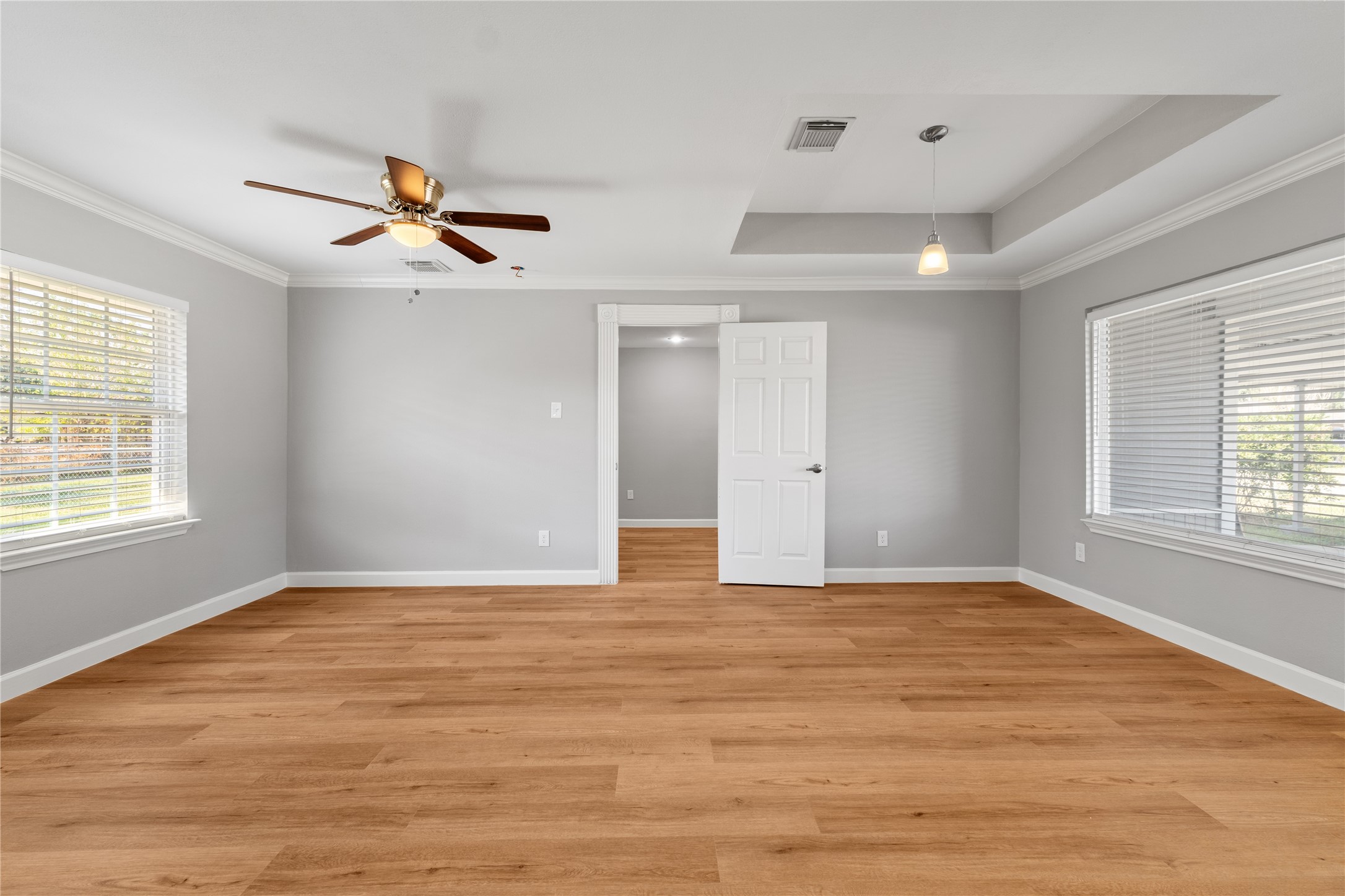 1941 Lynnview Drive Property Photo 6