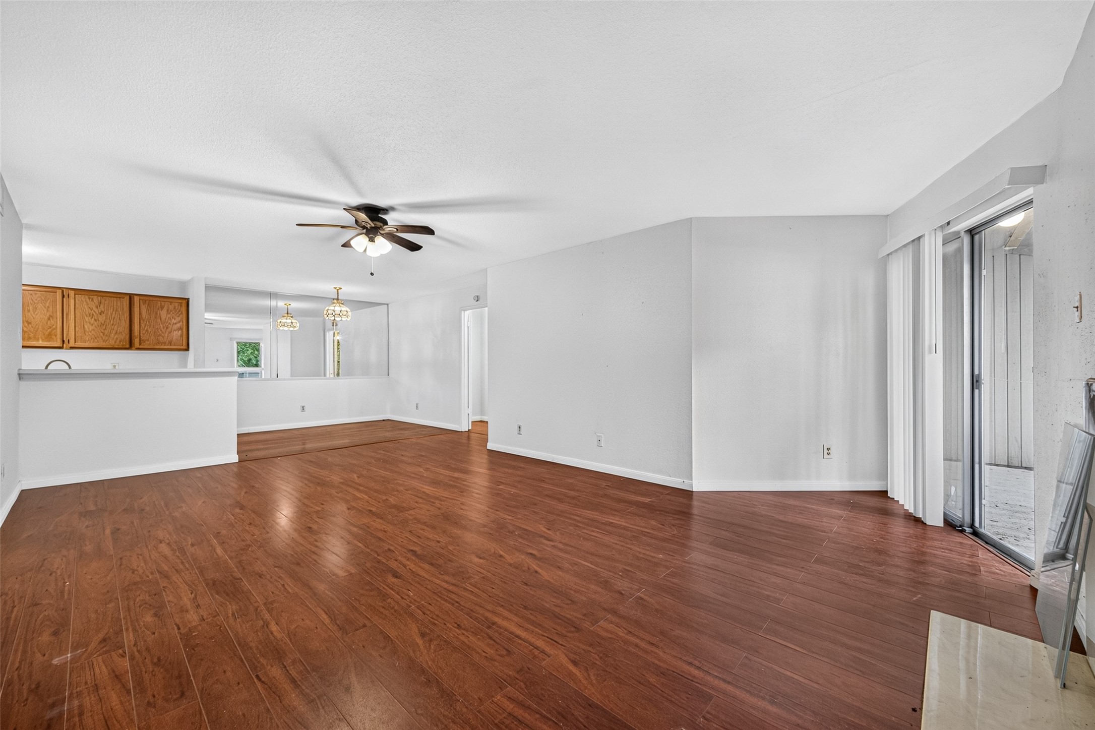 10725 Braes Bend Drive Property Photo 8