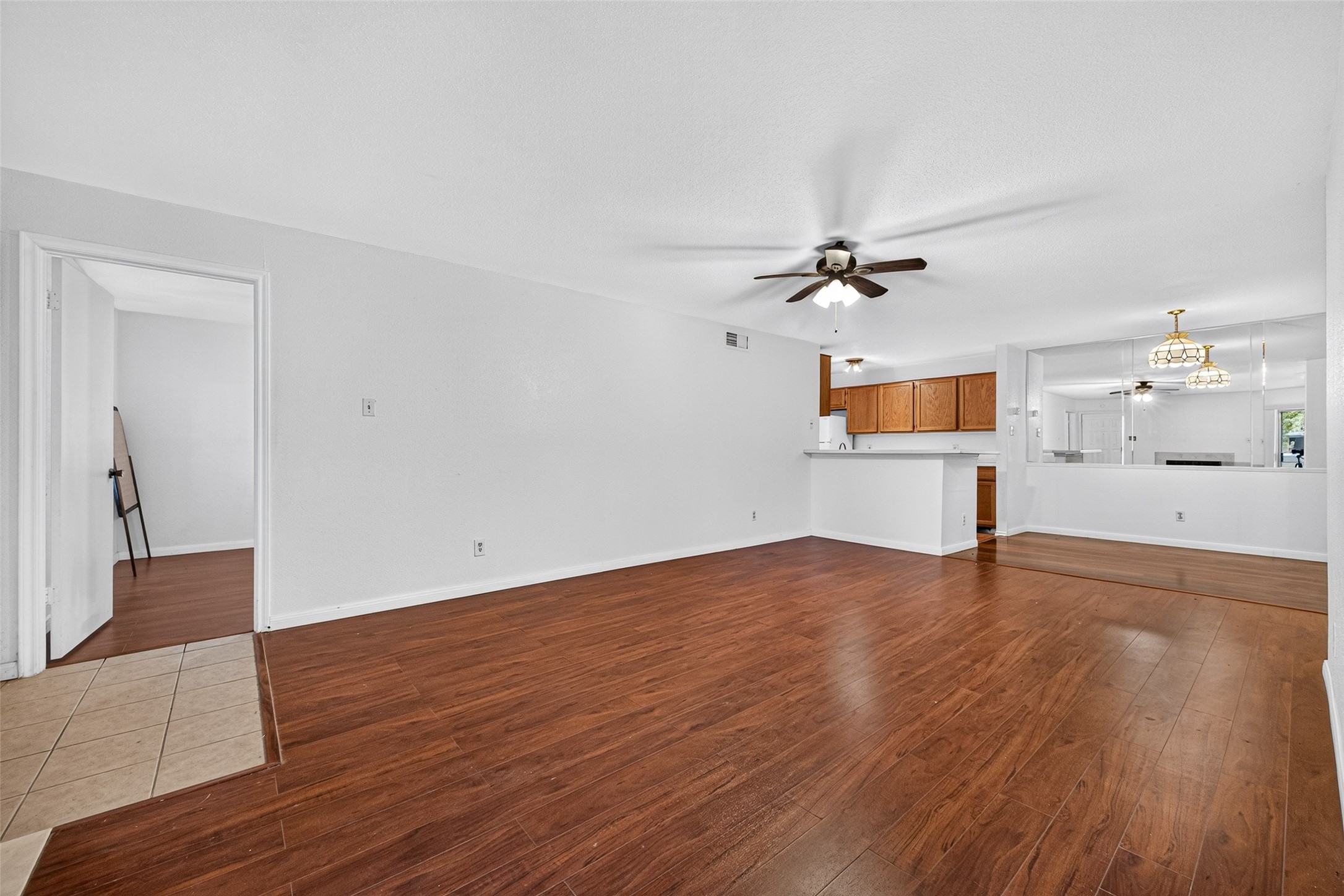 10725 Braes Bend Drive Property Photo 9