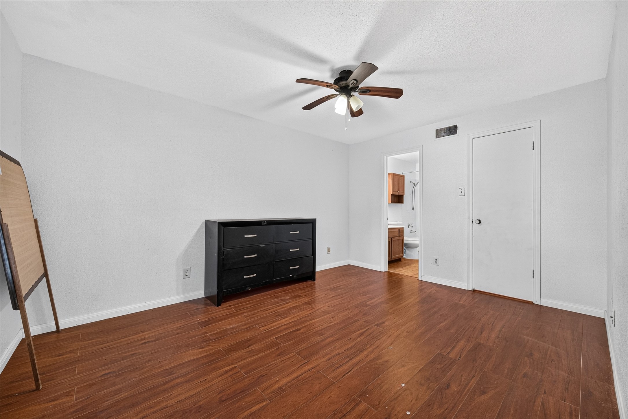 10725 Braes Bend Drive Property Photo 24