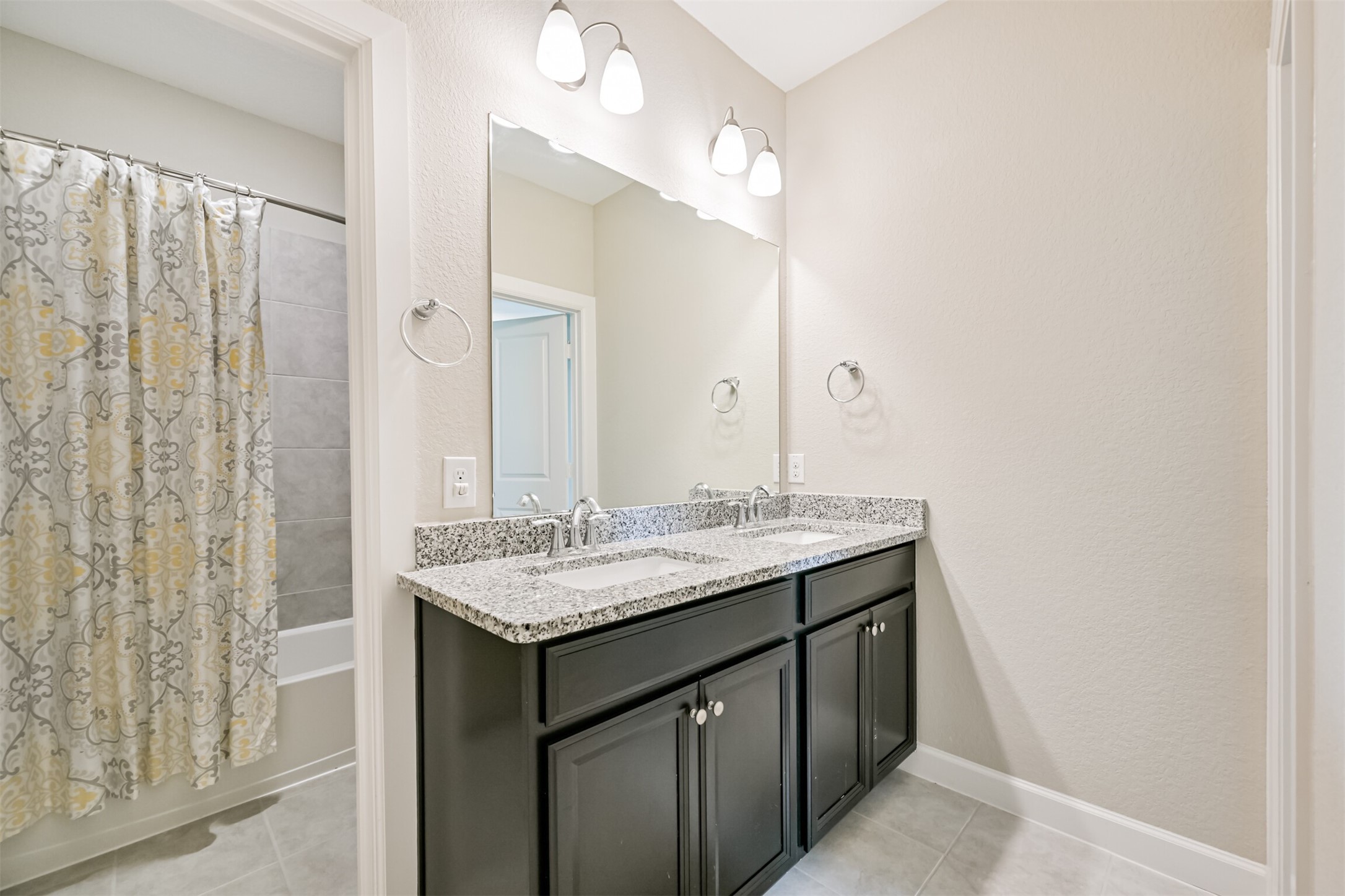 2611 Deerwood Heights Lane Property Photo 23