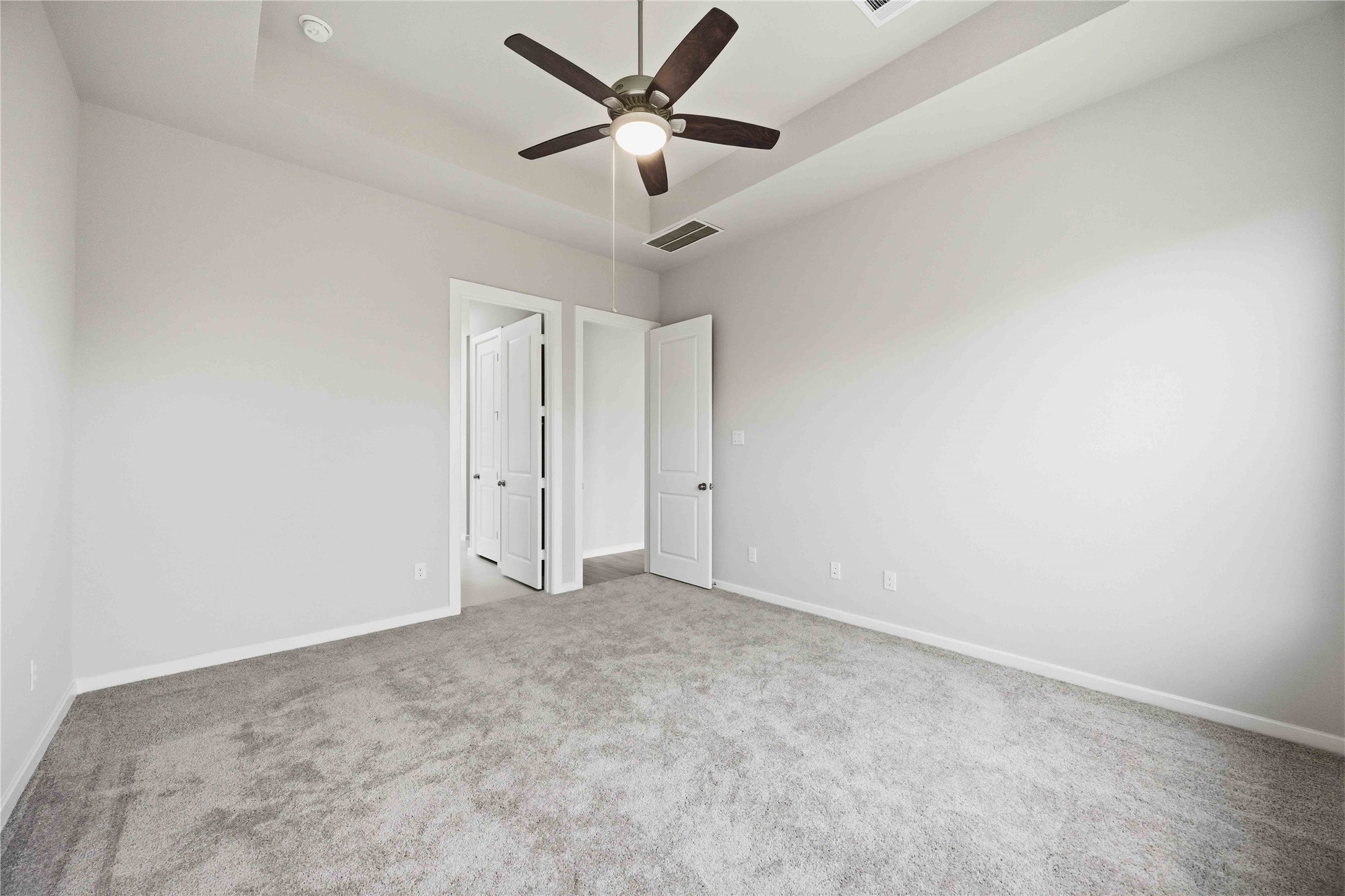2717 Mackinac Bay Drive Property Photo 23