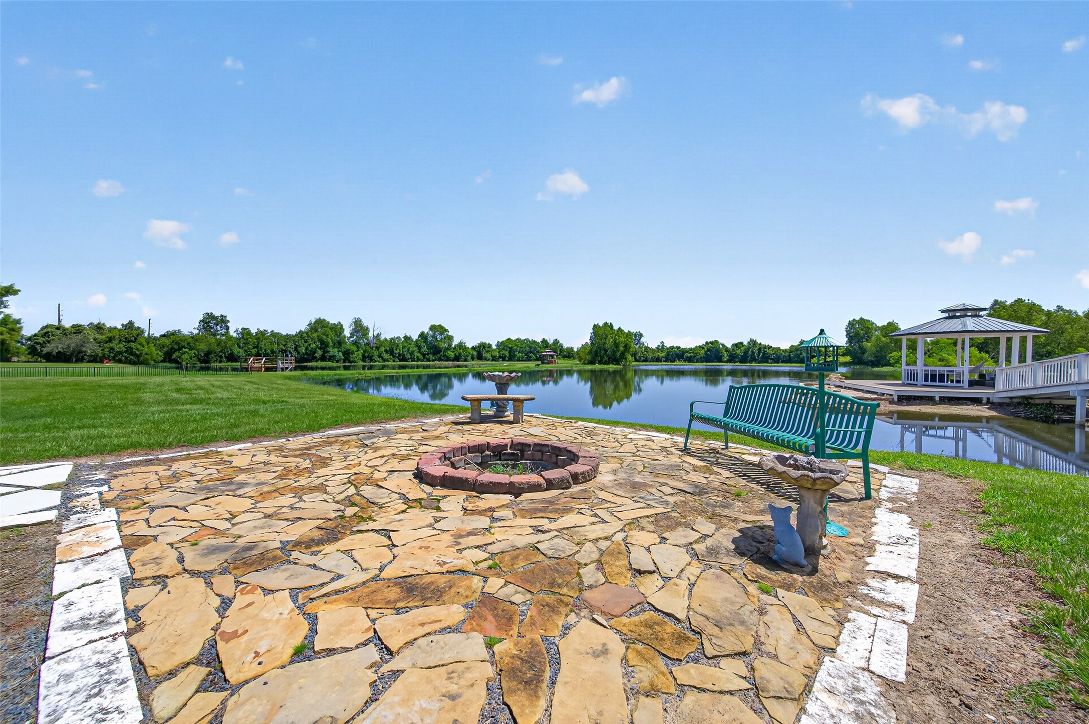 1024 Colibri Lake Lane Property Photo 39