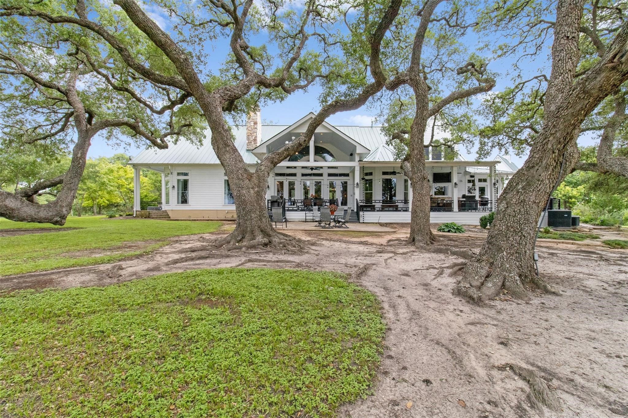 1007 Fm 390 E Property Photo 33