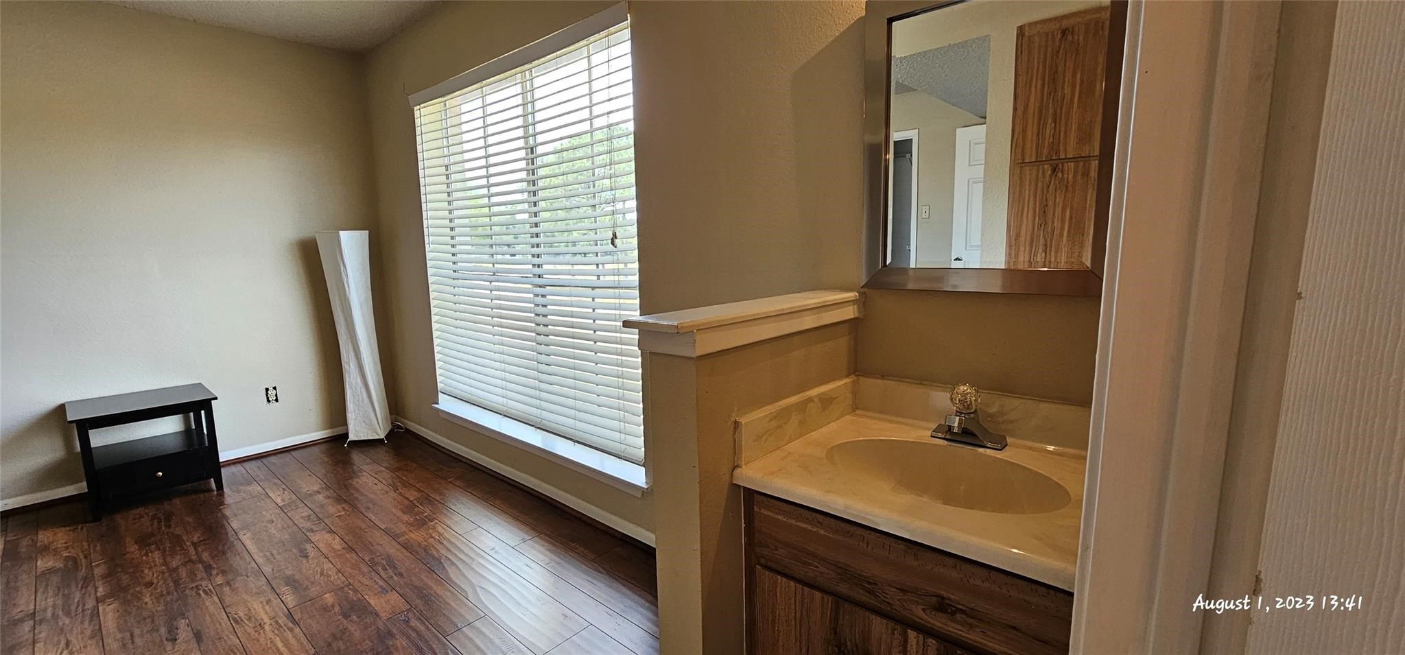 1900 Bay Area Boulevard J-172 Property Photo 5