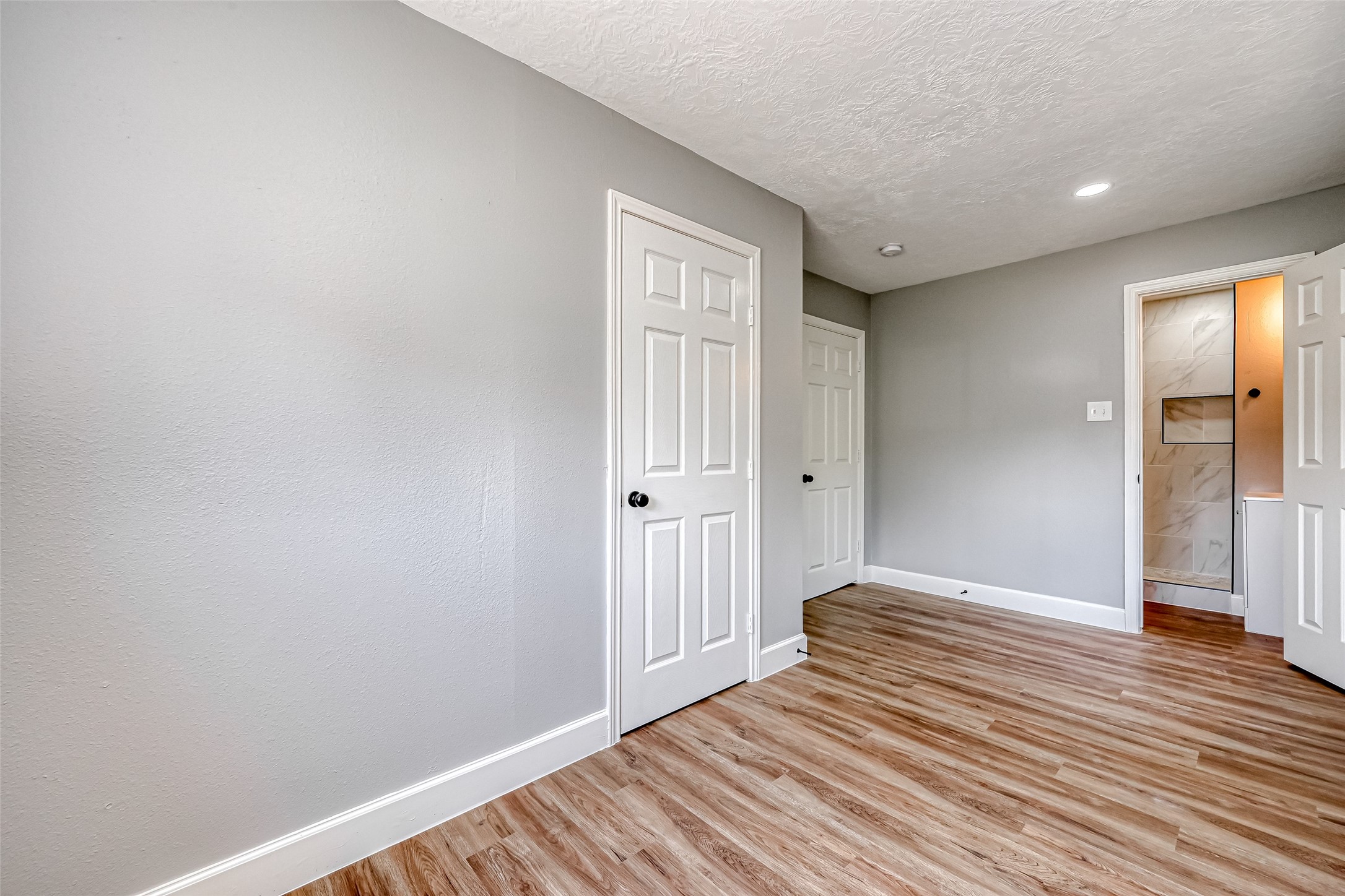 6715 Victoria Street Property Photo 29