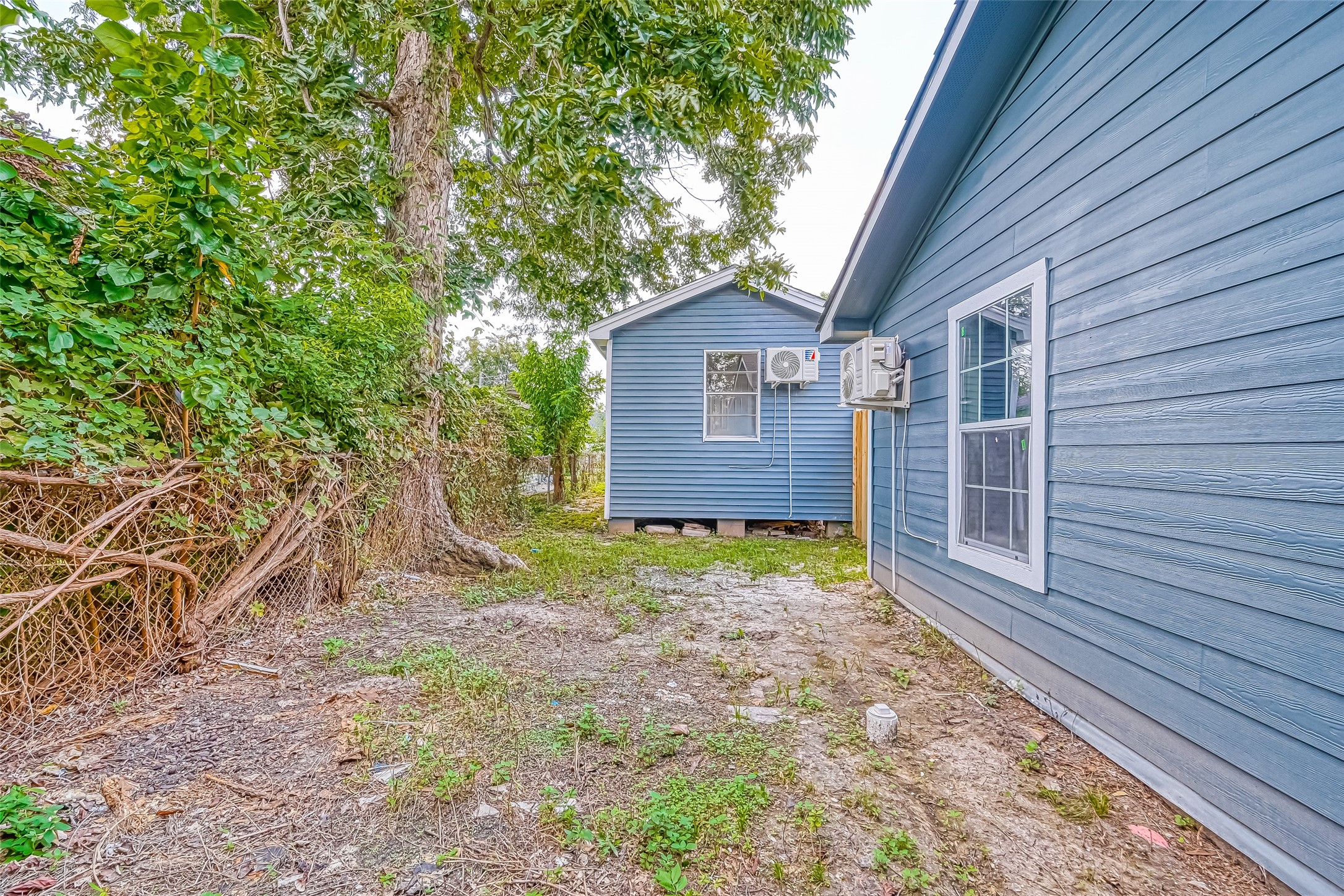 6715 Victoria Street Property Photo 42