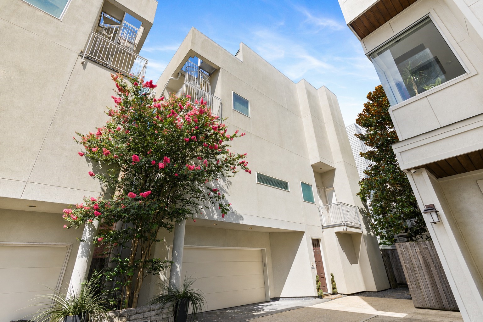1822 Southmore Boulevard A Property Photo 1
