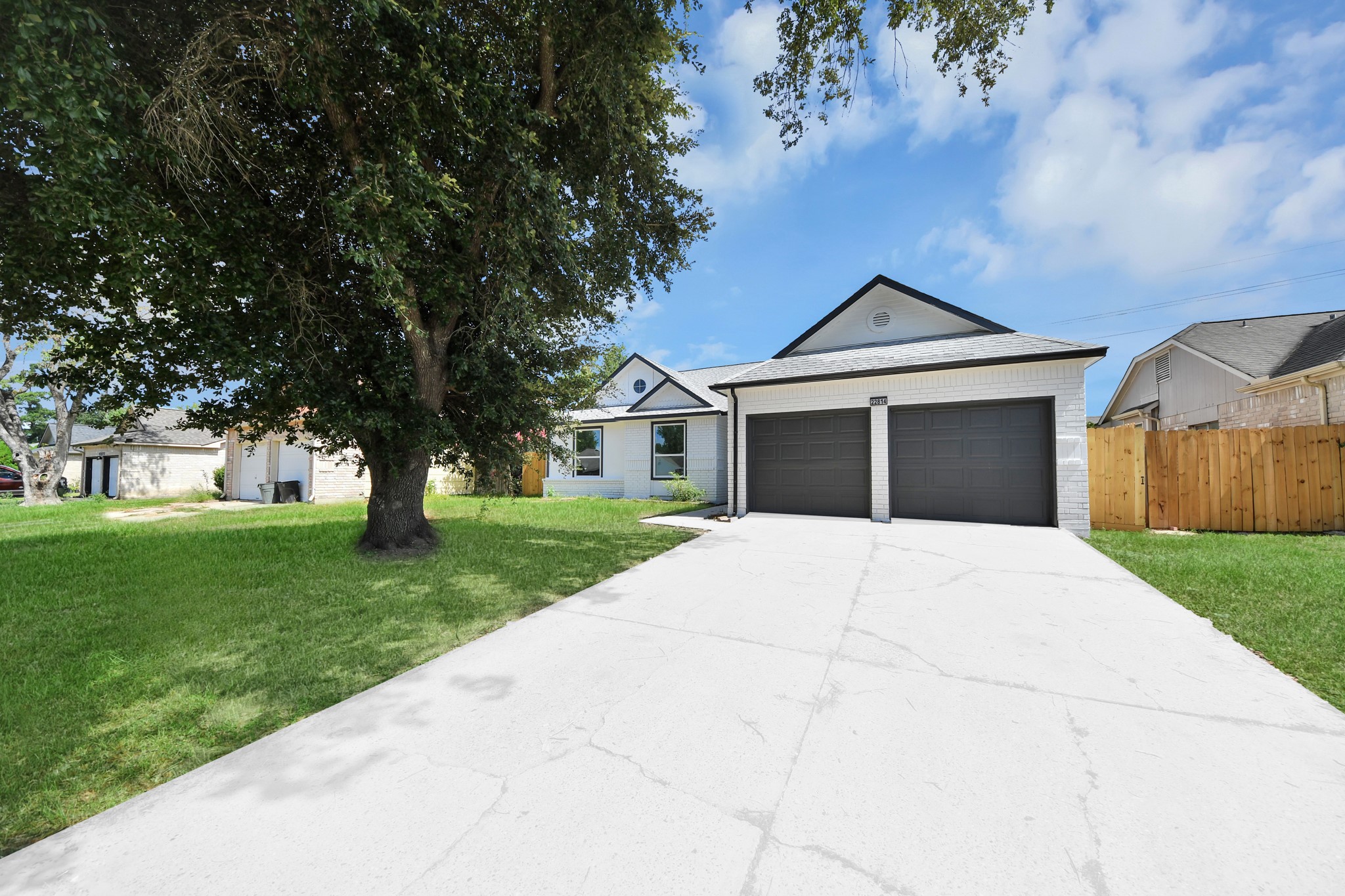 22814 Pebworth Place Property Photo 2