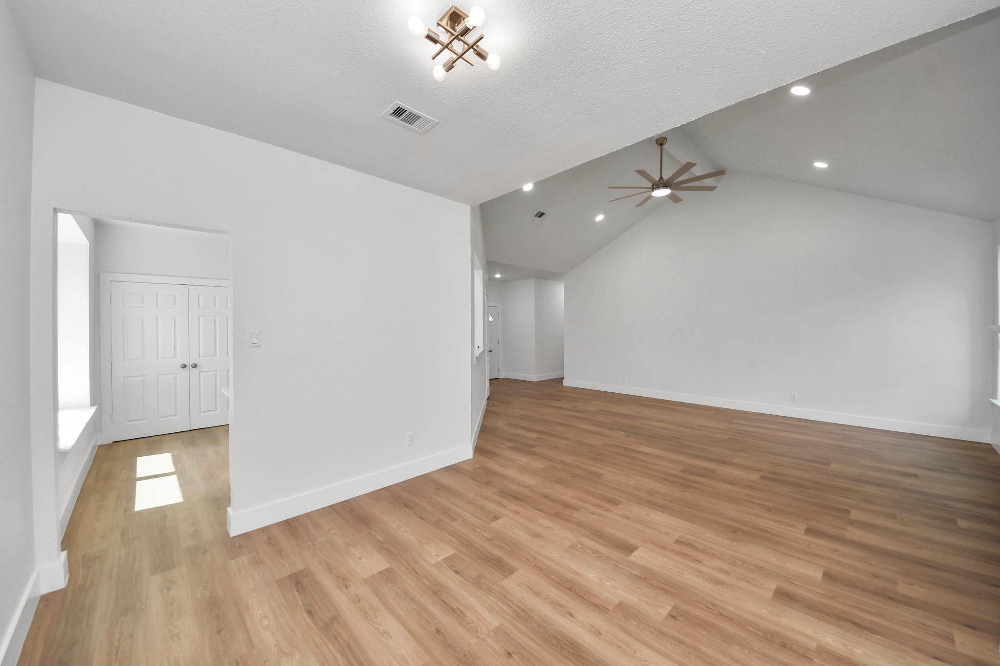 22814 Pebworth Place Property Photo 20