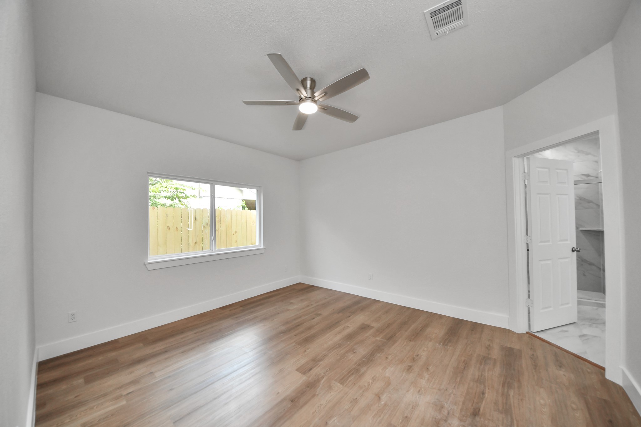 22814 Pebworth Place Property Photo 36