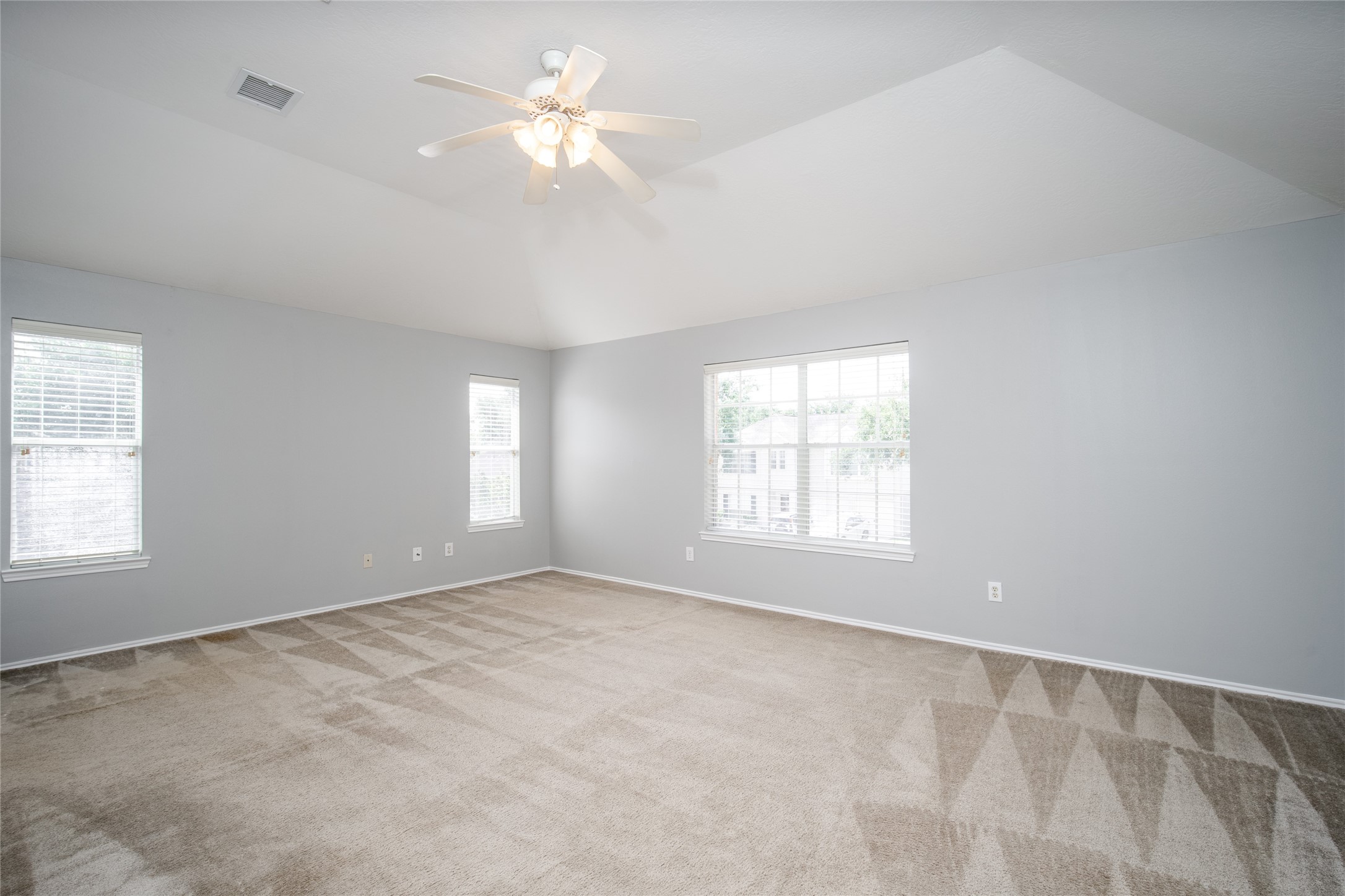 9703 Berkshire Trace Property Photo 17
