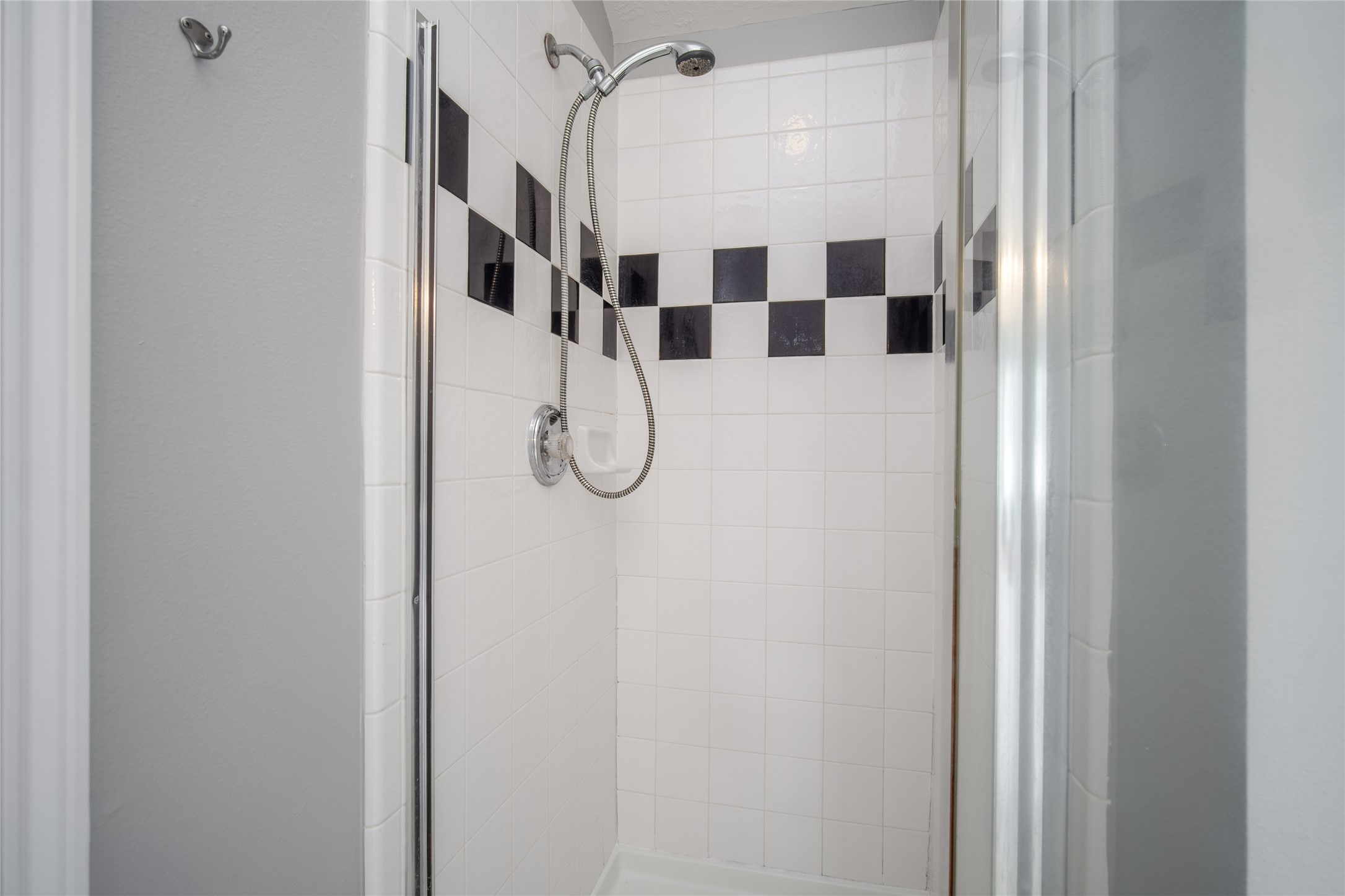 9703 Berkshire Trace Property Photo 23