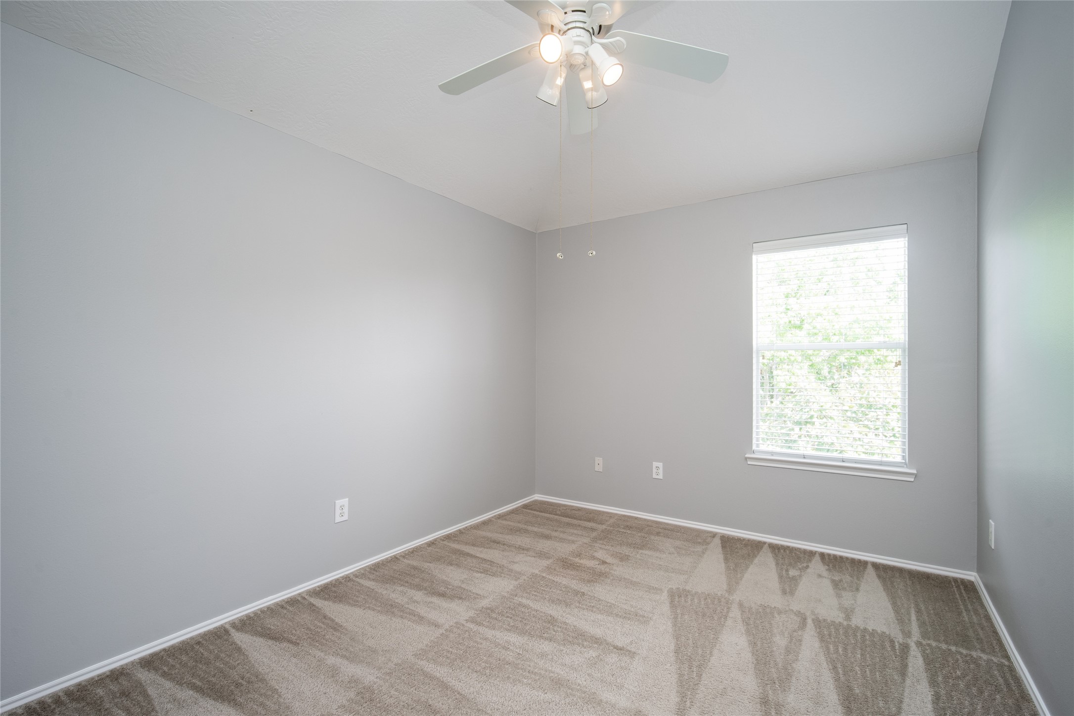 9703 Berkshire Trace Property Photo 24