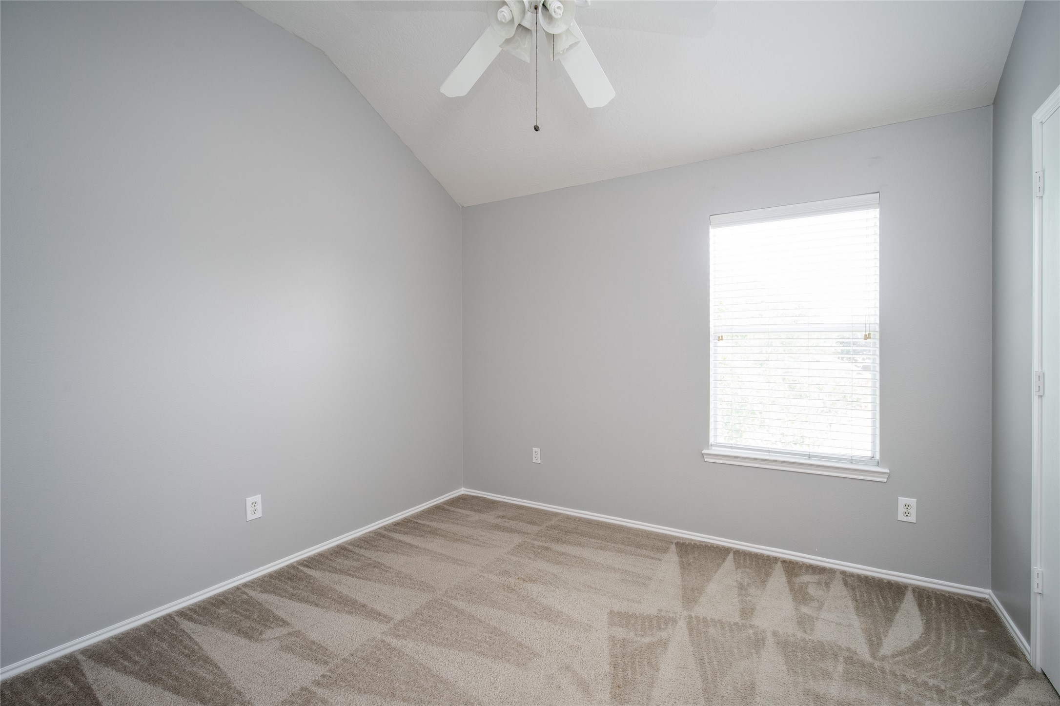 9703 Berkshire Trace Property Photo 25