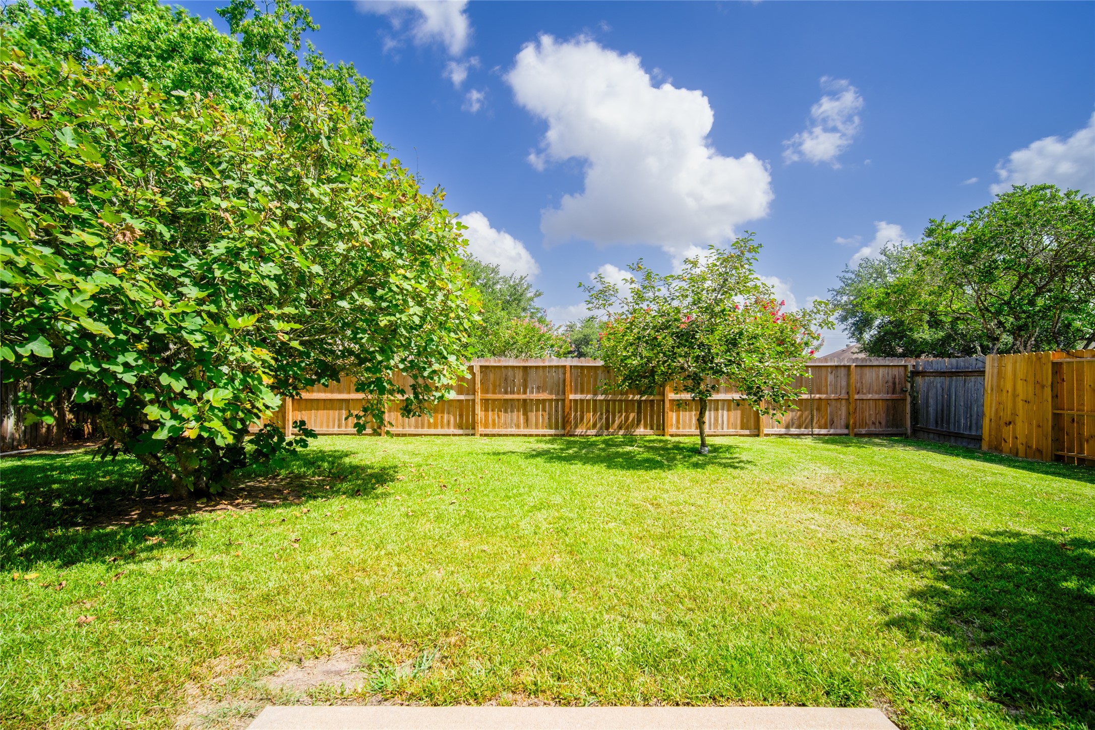 9703 Berkshire Trace Property Photo 36