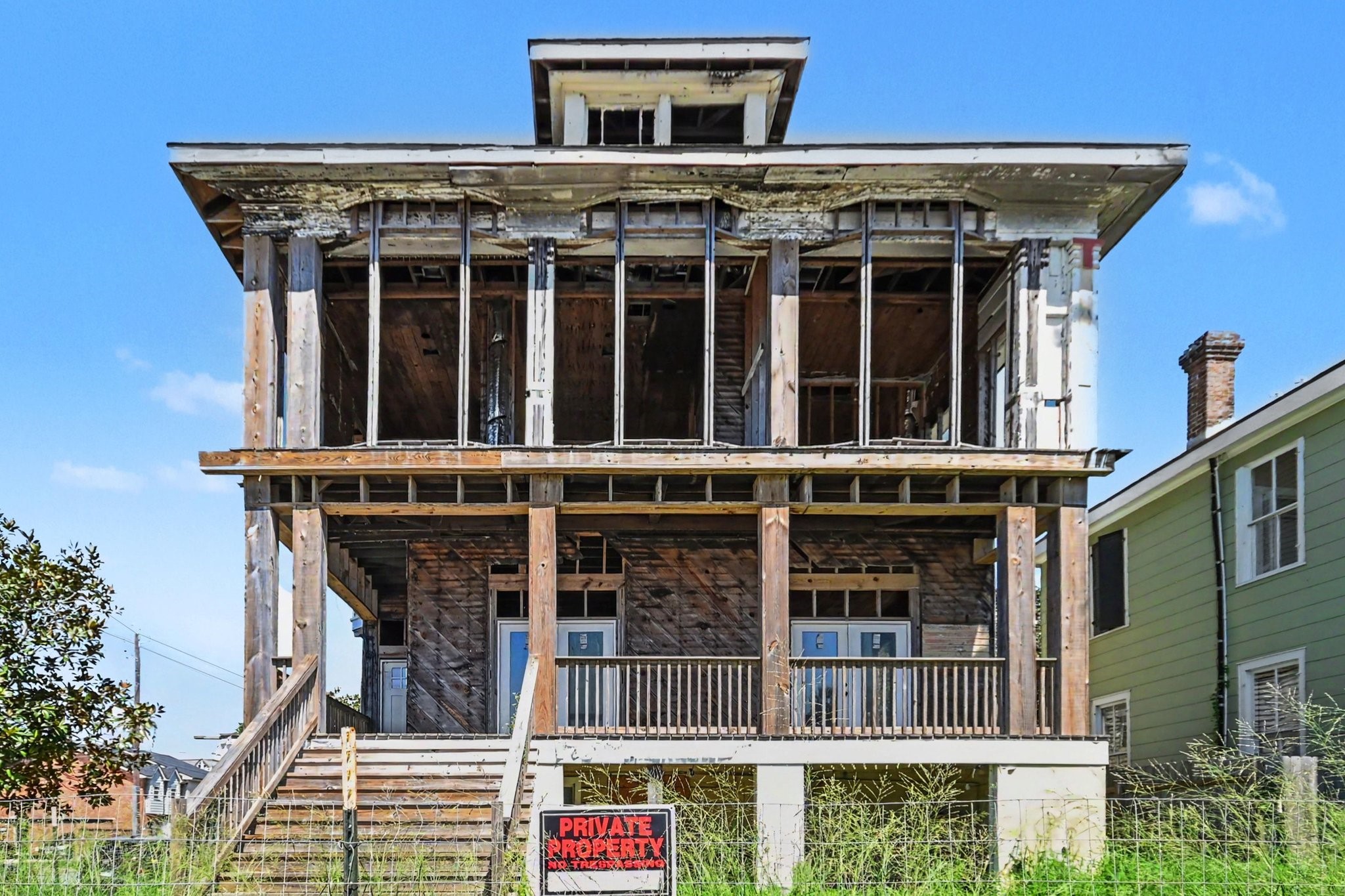1128 Broadway Street Property Photo 3