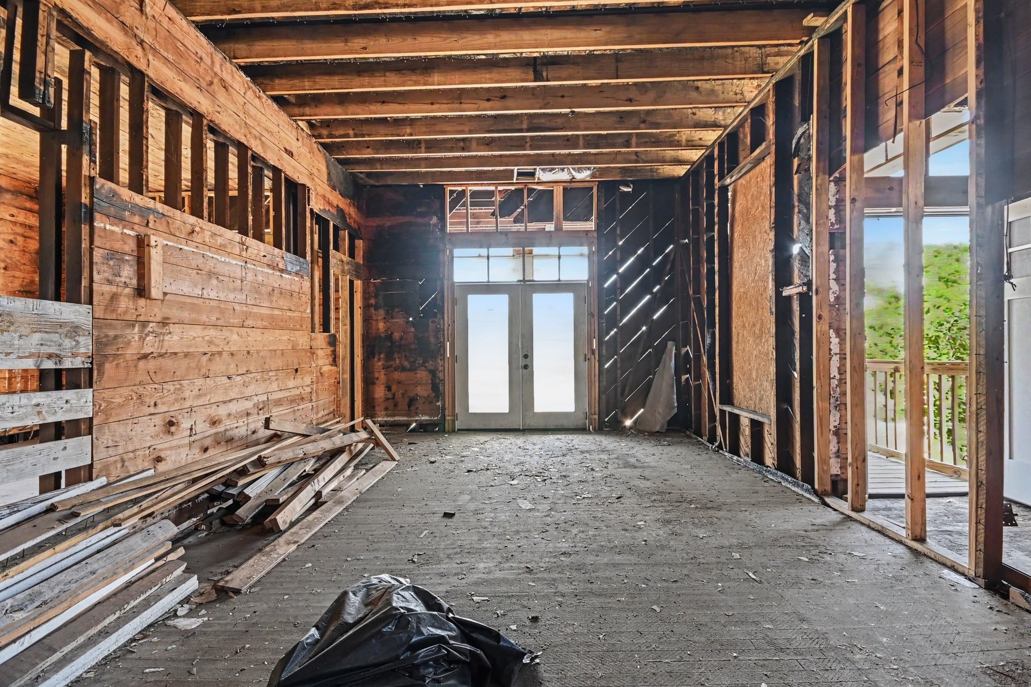 1128 Broadway Street Property Photo 6