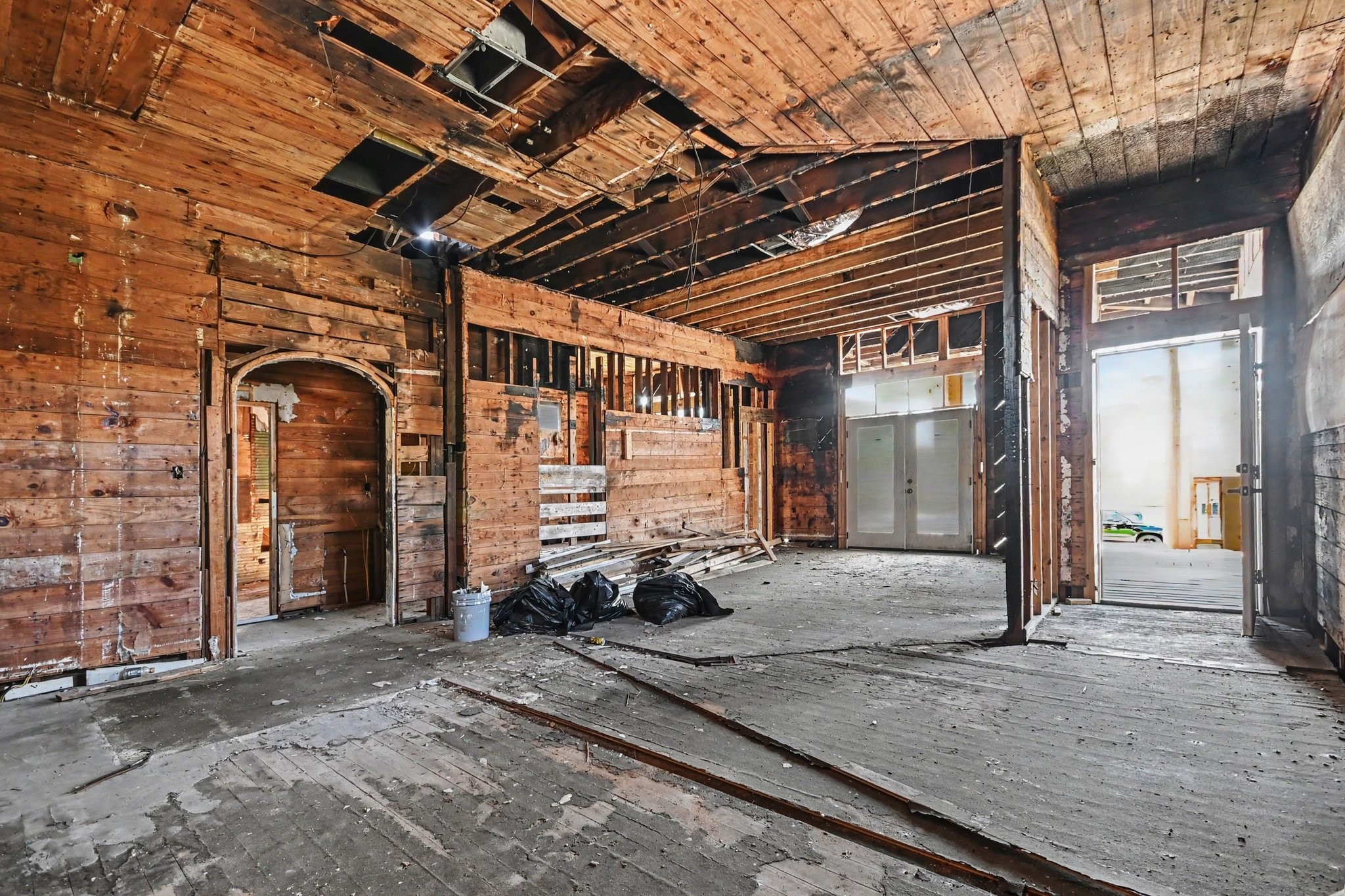 1128 Broadway Street Property Photo 7