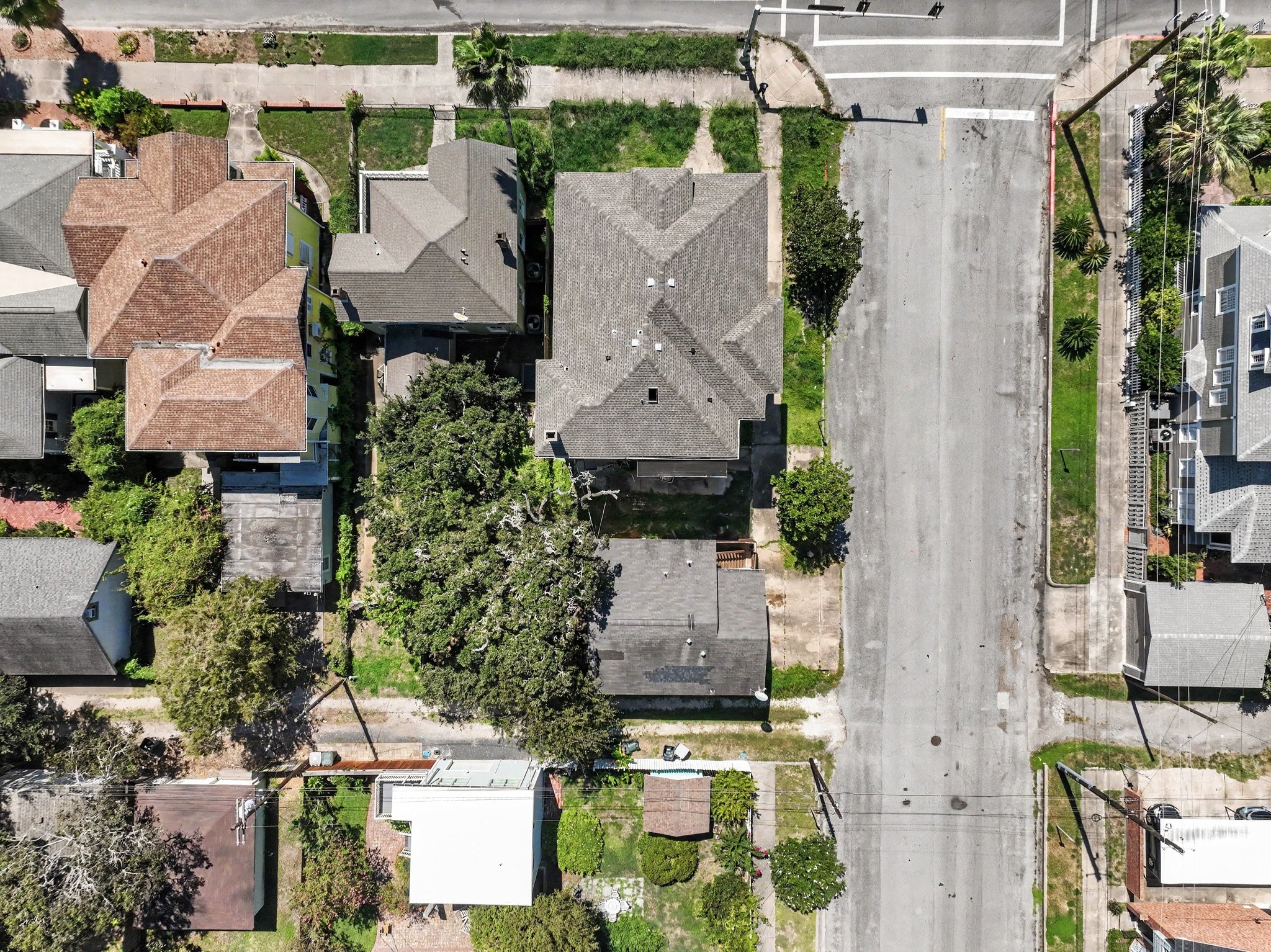 1128 Broadway Street Property Photo 43