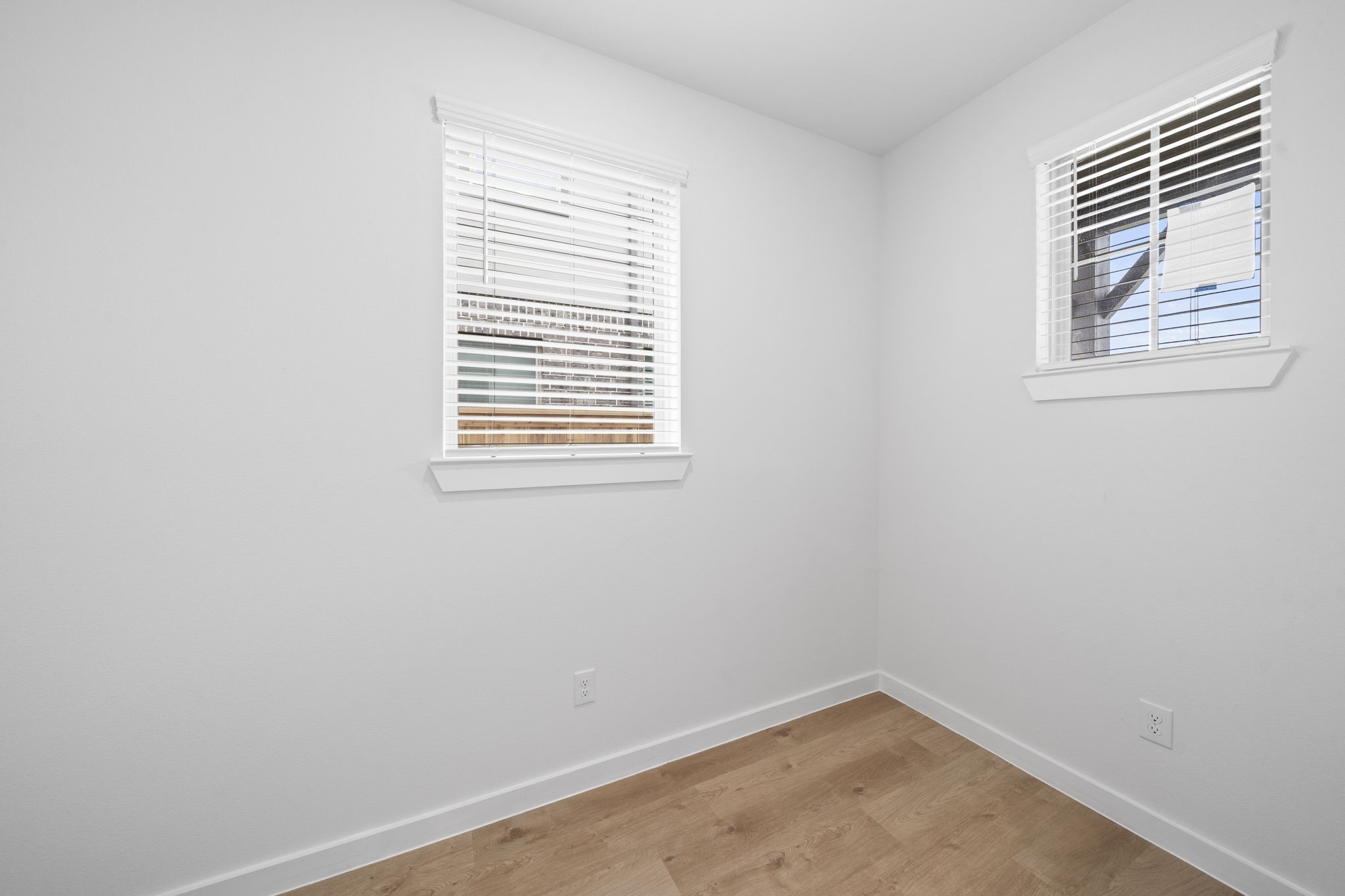 31719 Autumn Spur Lane Property Photo 7