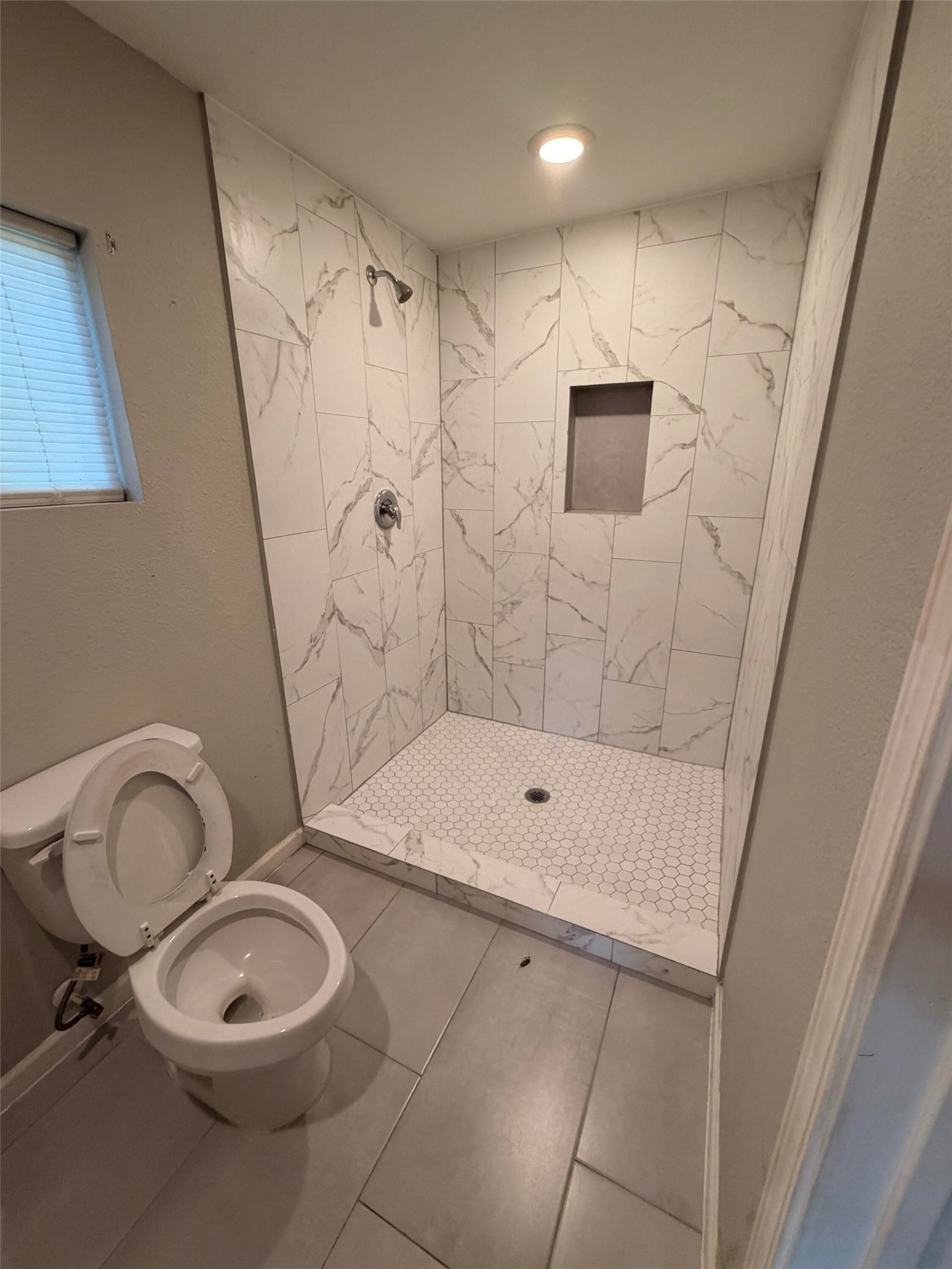 511 W Orange Street Property Photo 12