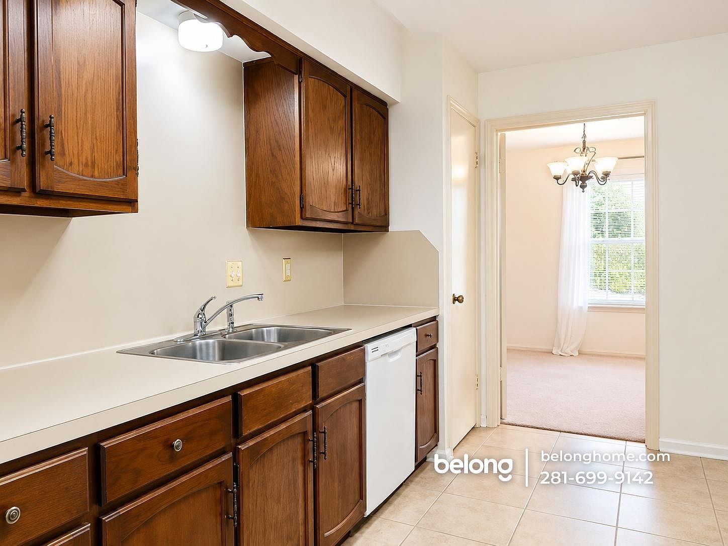 357 N Post Oak Ln 211 Property Photo 8