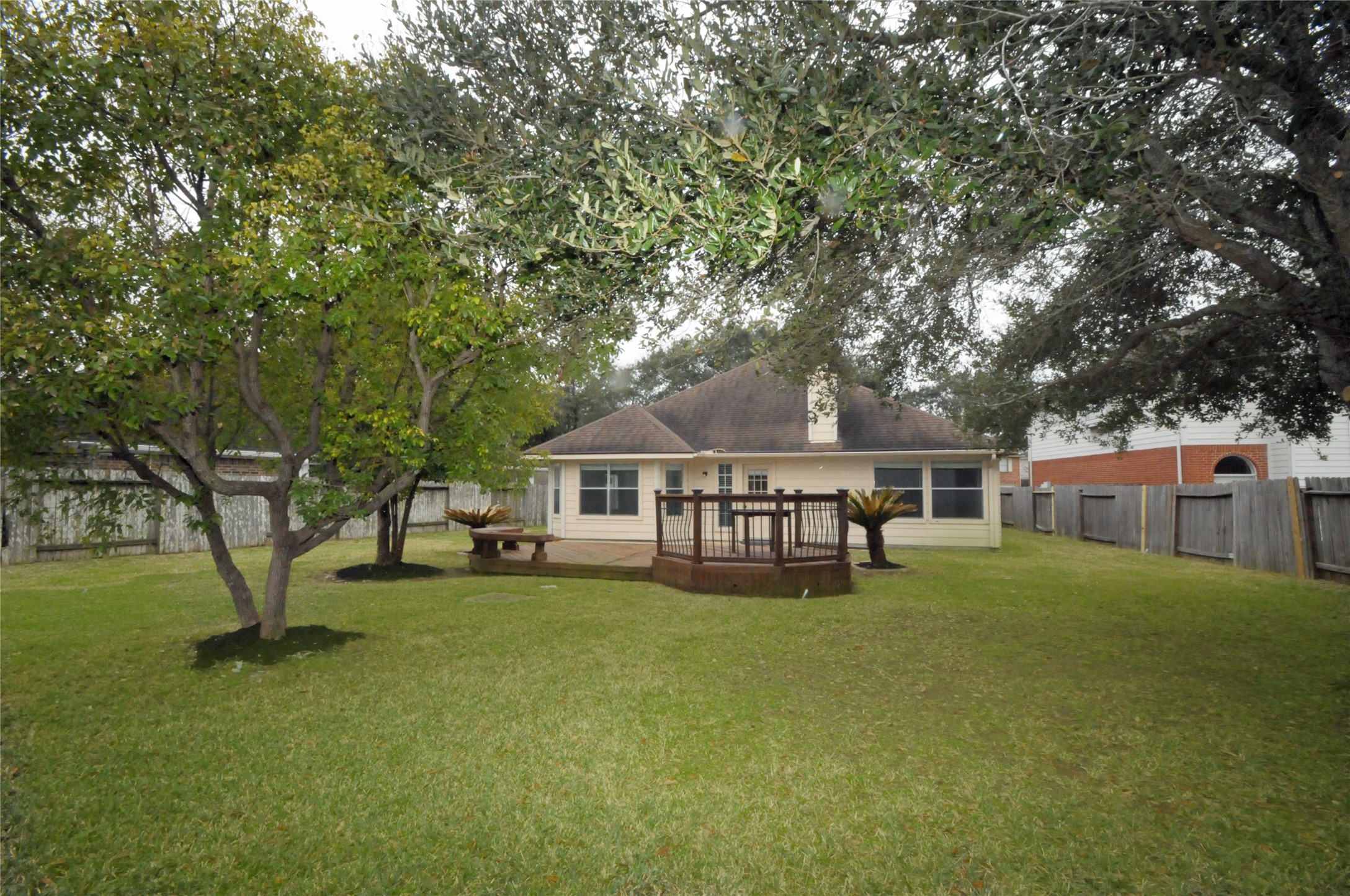 7443 Colony Bend Lane Property Photo 6