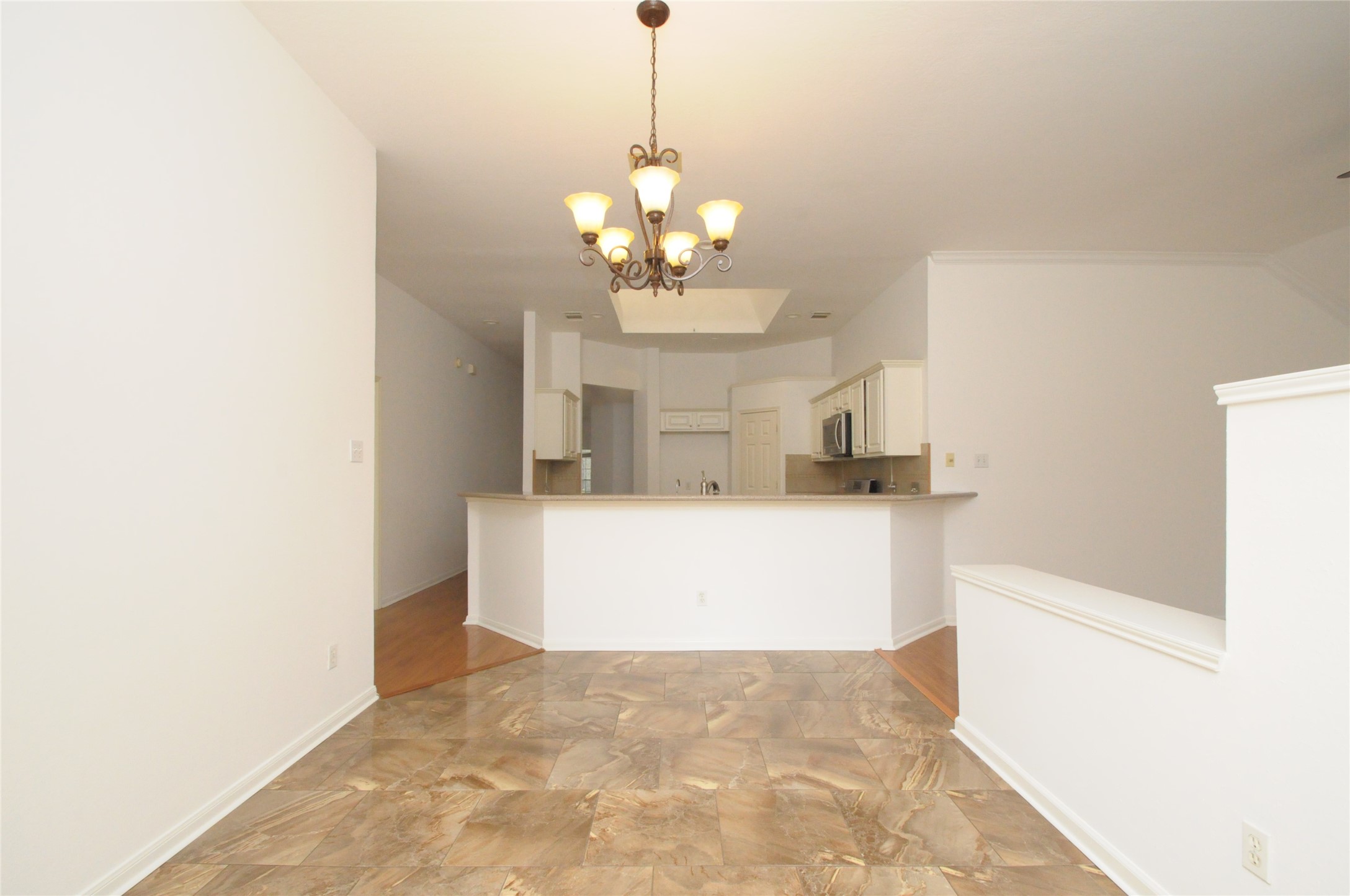 7443 Colony Bend Lane Property Photo 9