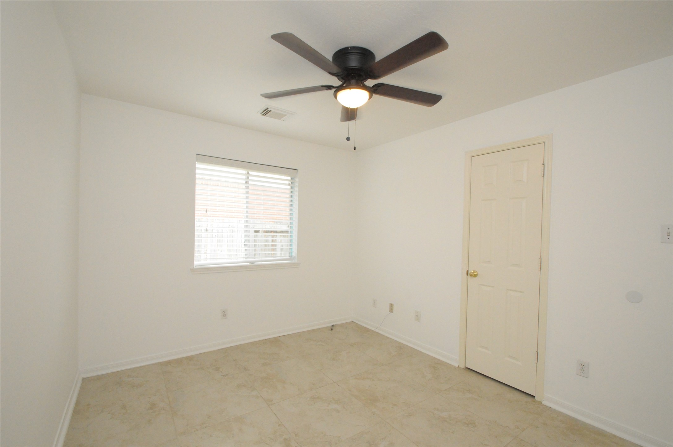7443 Colony Bend Lane Property Photo 22